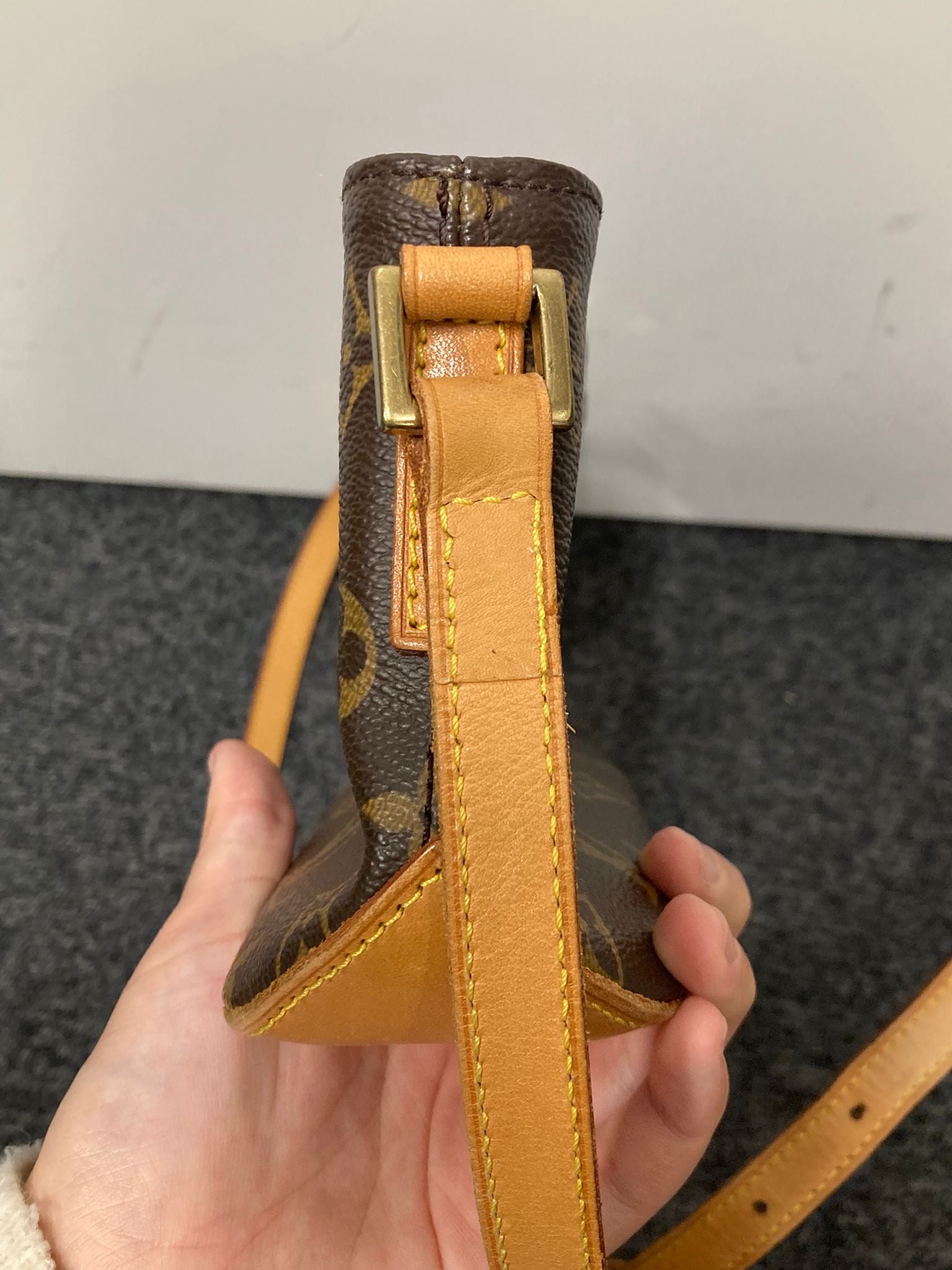 Trotter Monogram Canvas Bandolera