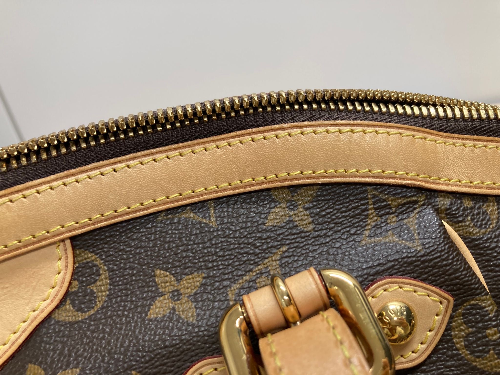 Louis Vuitton tivoli GM monogram