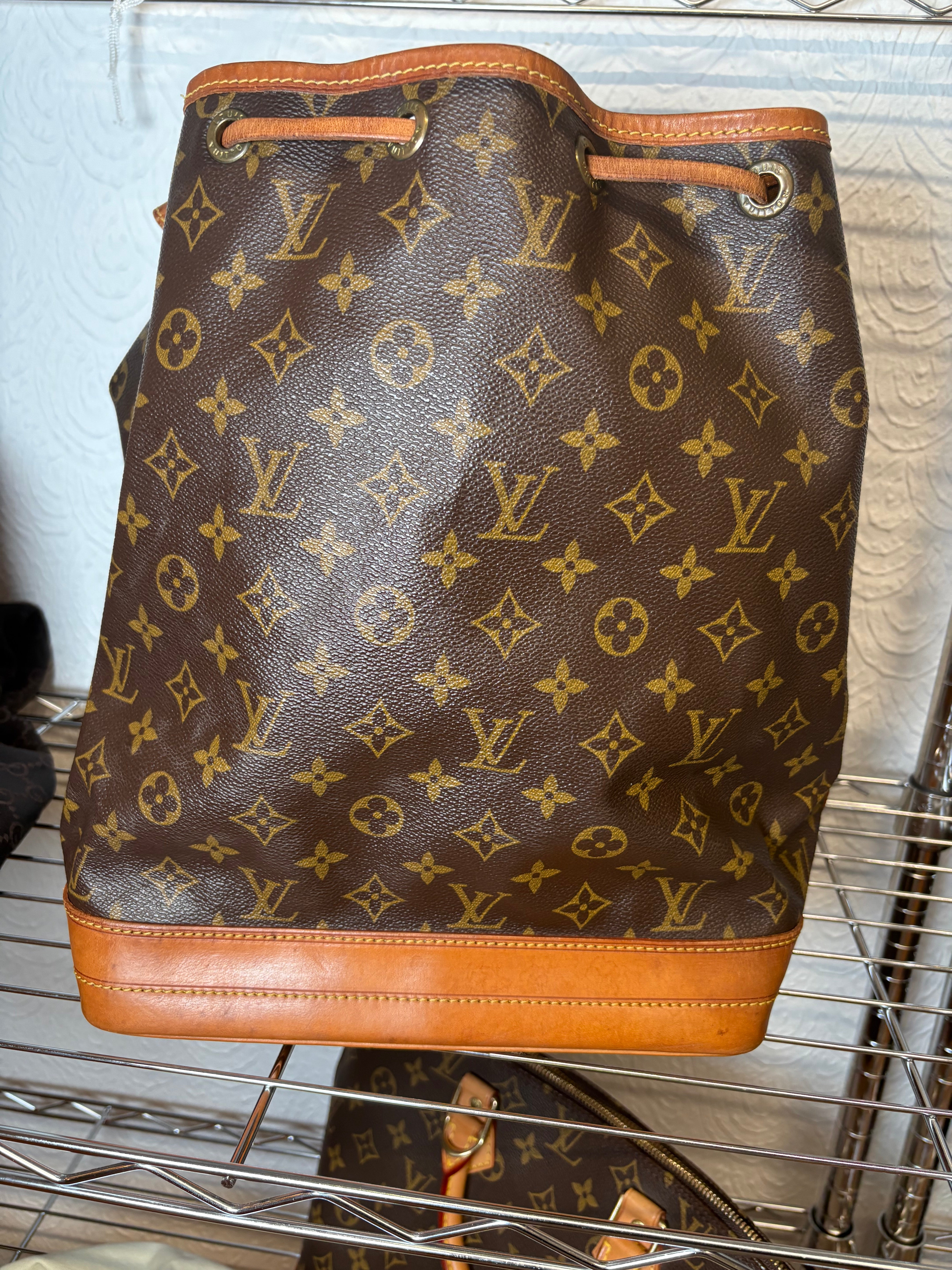Louis Vuitton noè clásico vintage canvas monogram