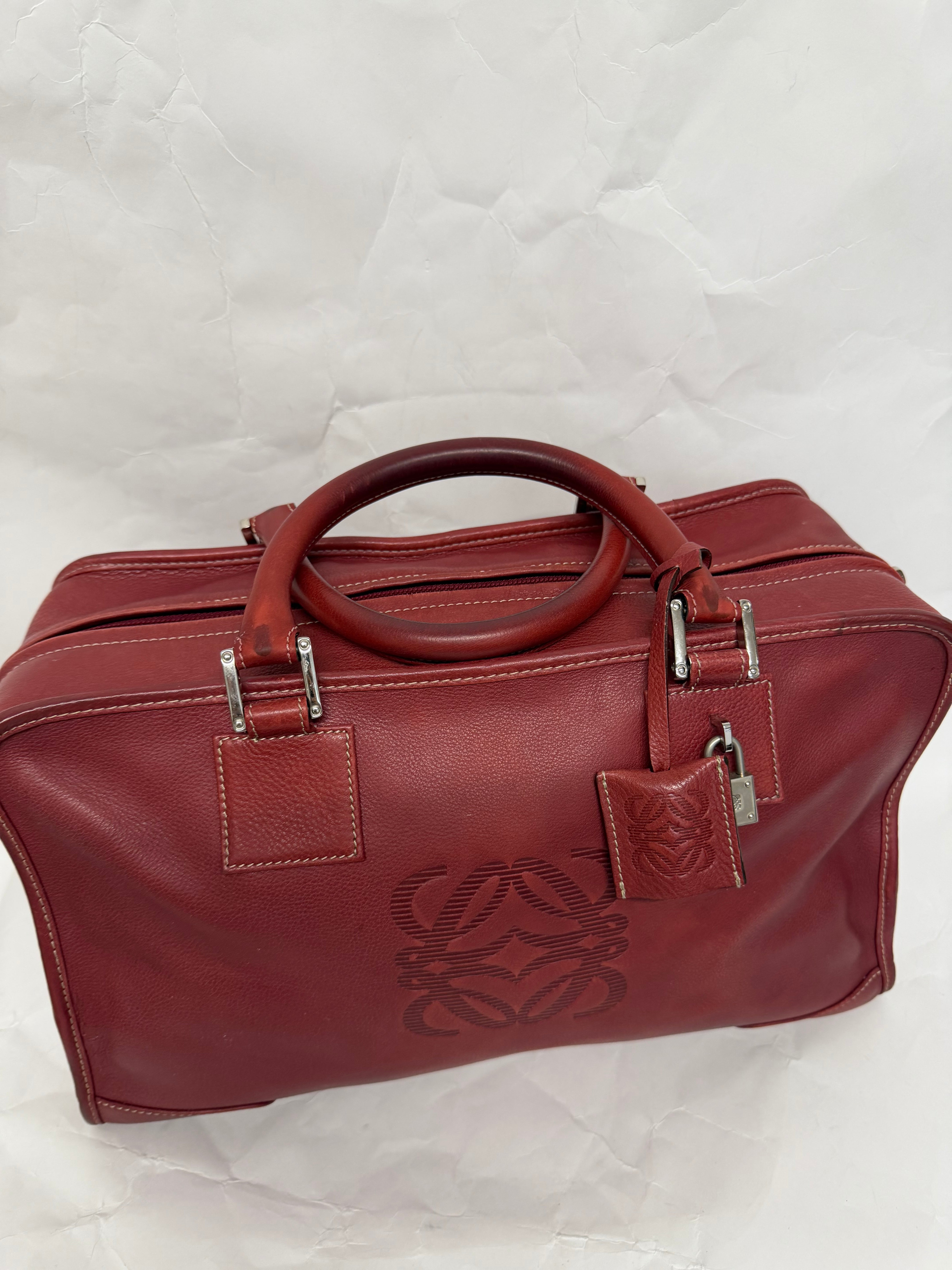 Loewe Amazona 36 | Piel Rojo Burdeos