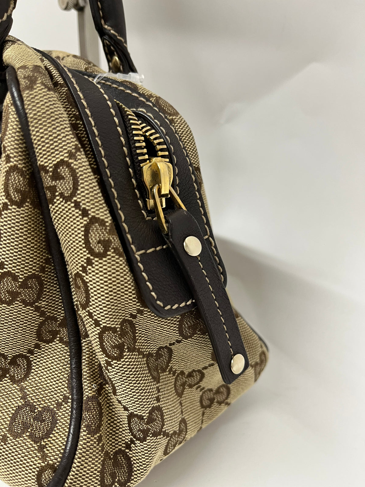 Gucci hobo Lona GG Beige y Marrón