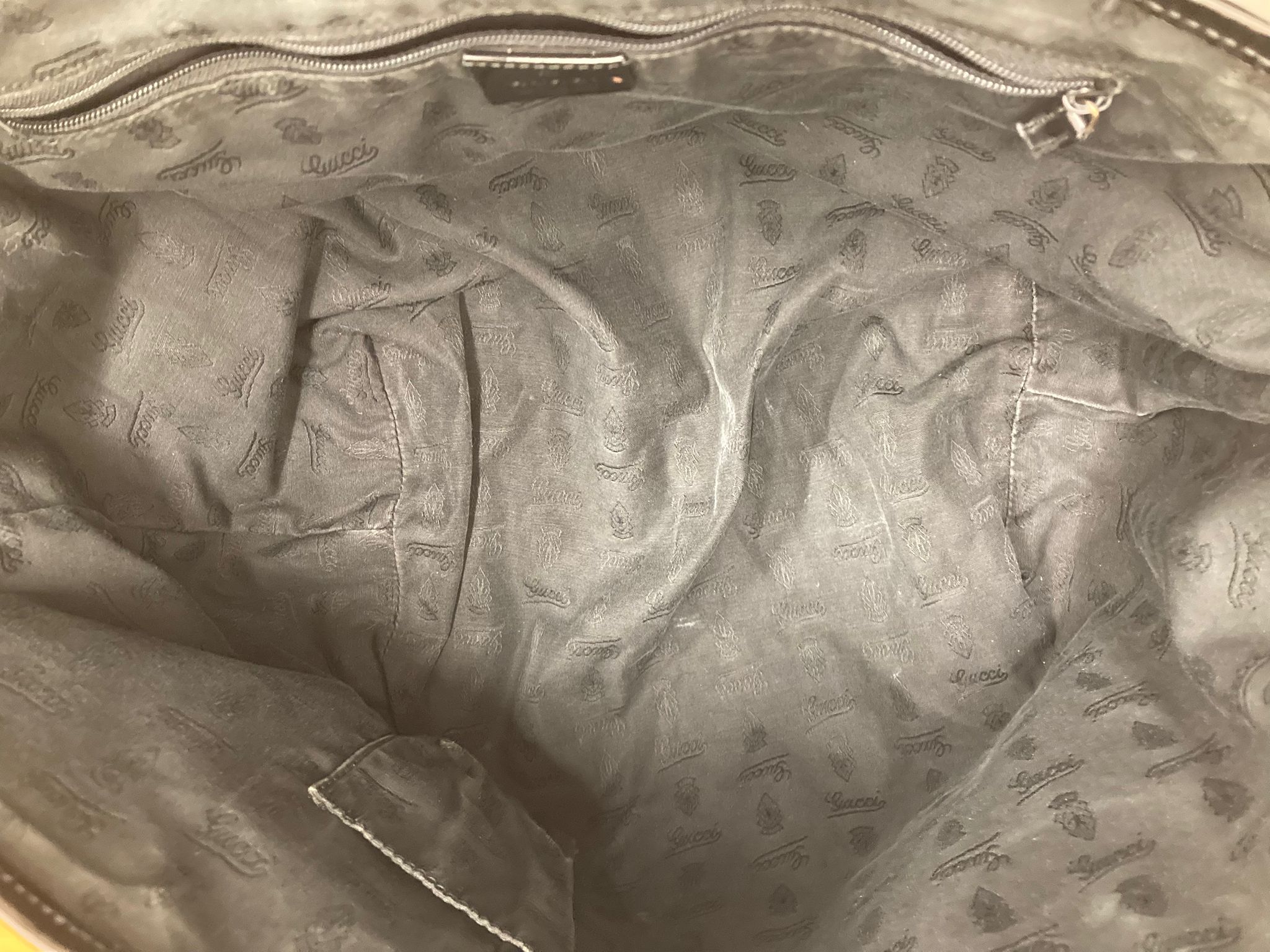 Gucci GG Canvas Tote Beige & negro
