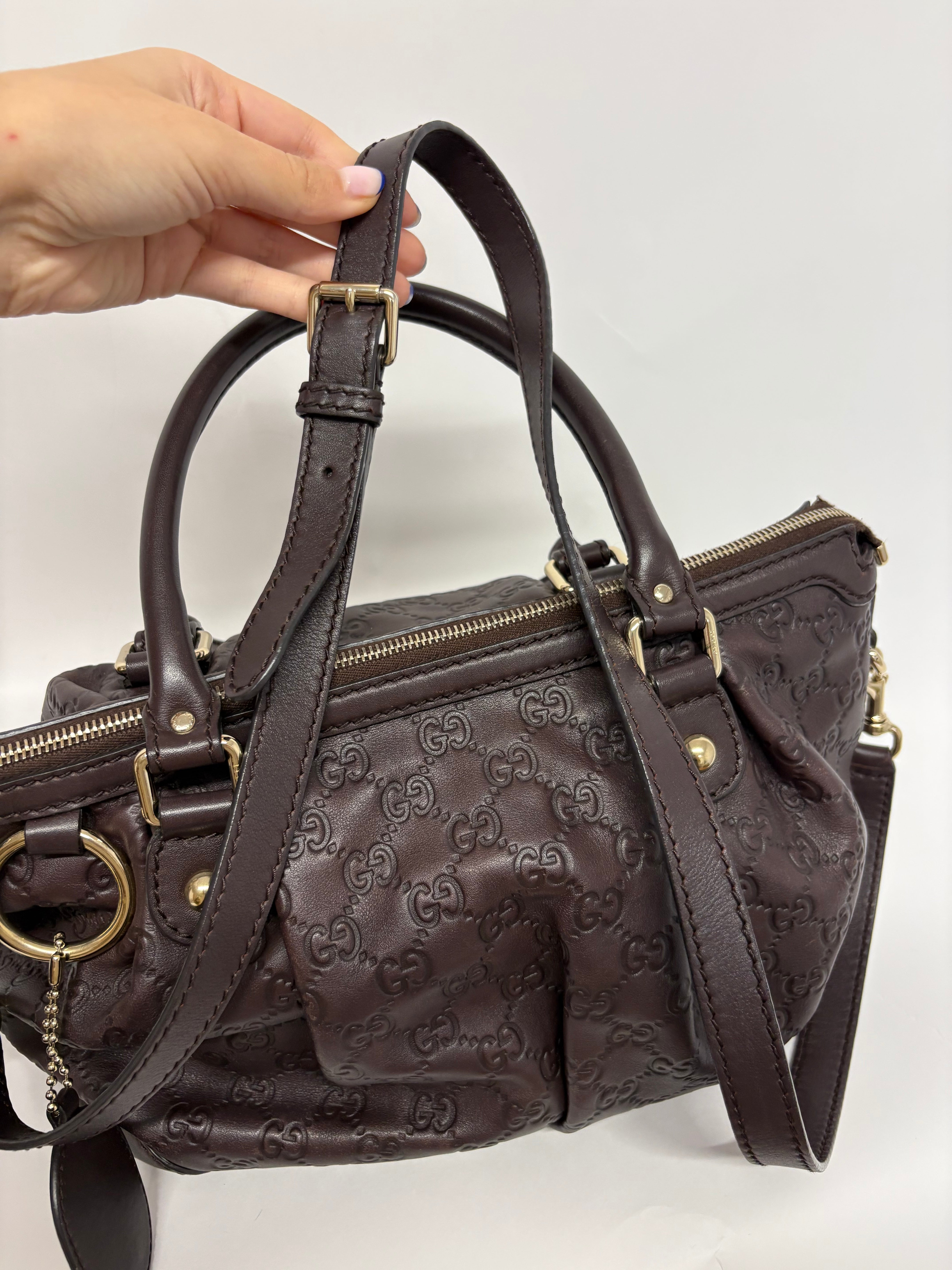 Gucci GG Guccissima suckey – Piel marrón chocolate Y bandolera
