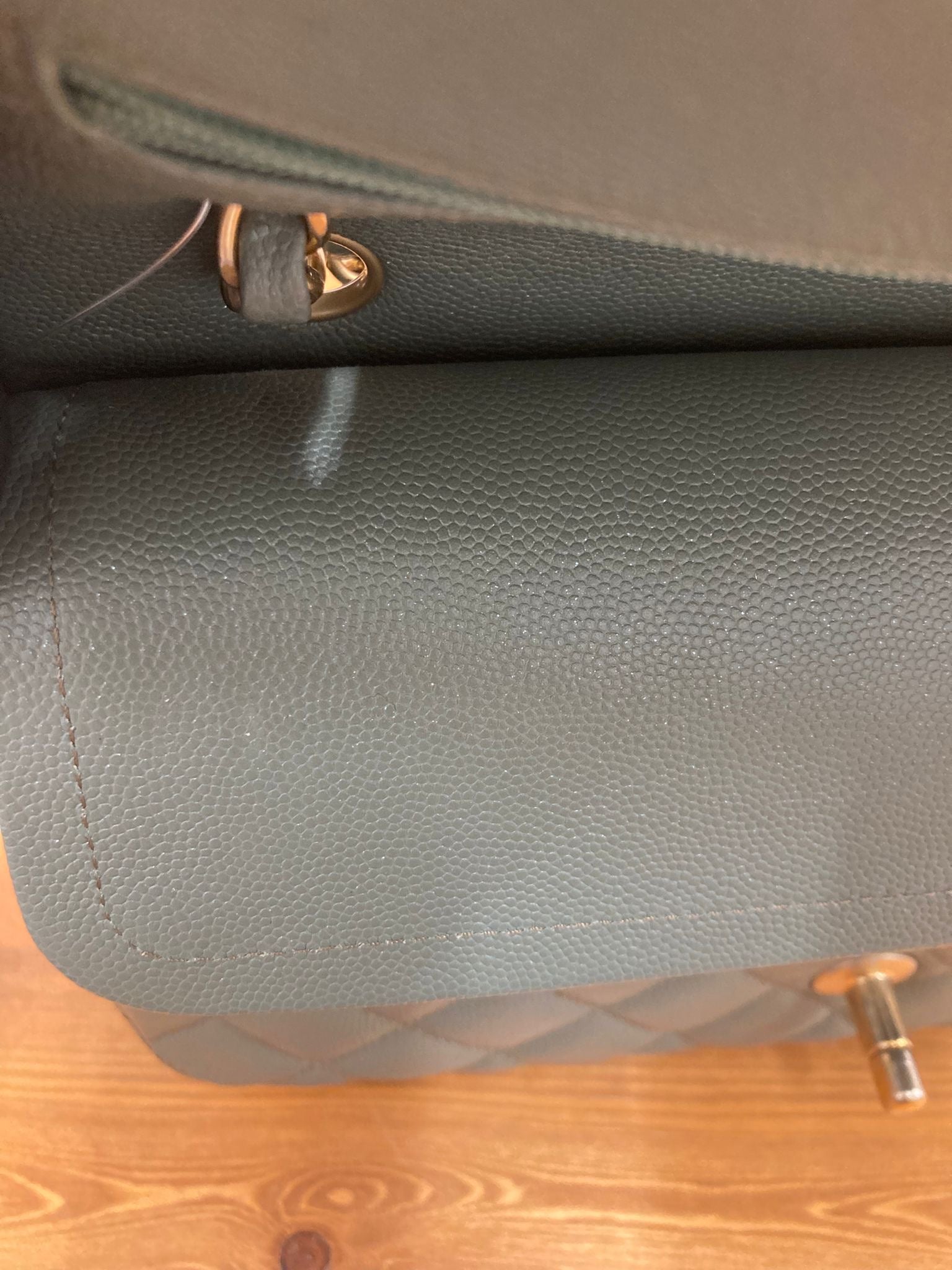 Chanel 11.12 timeless mediano doble flap piel caviar verde