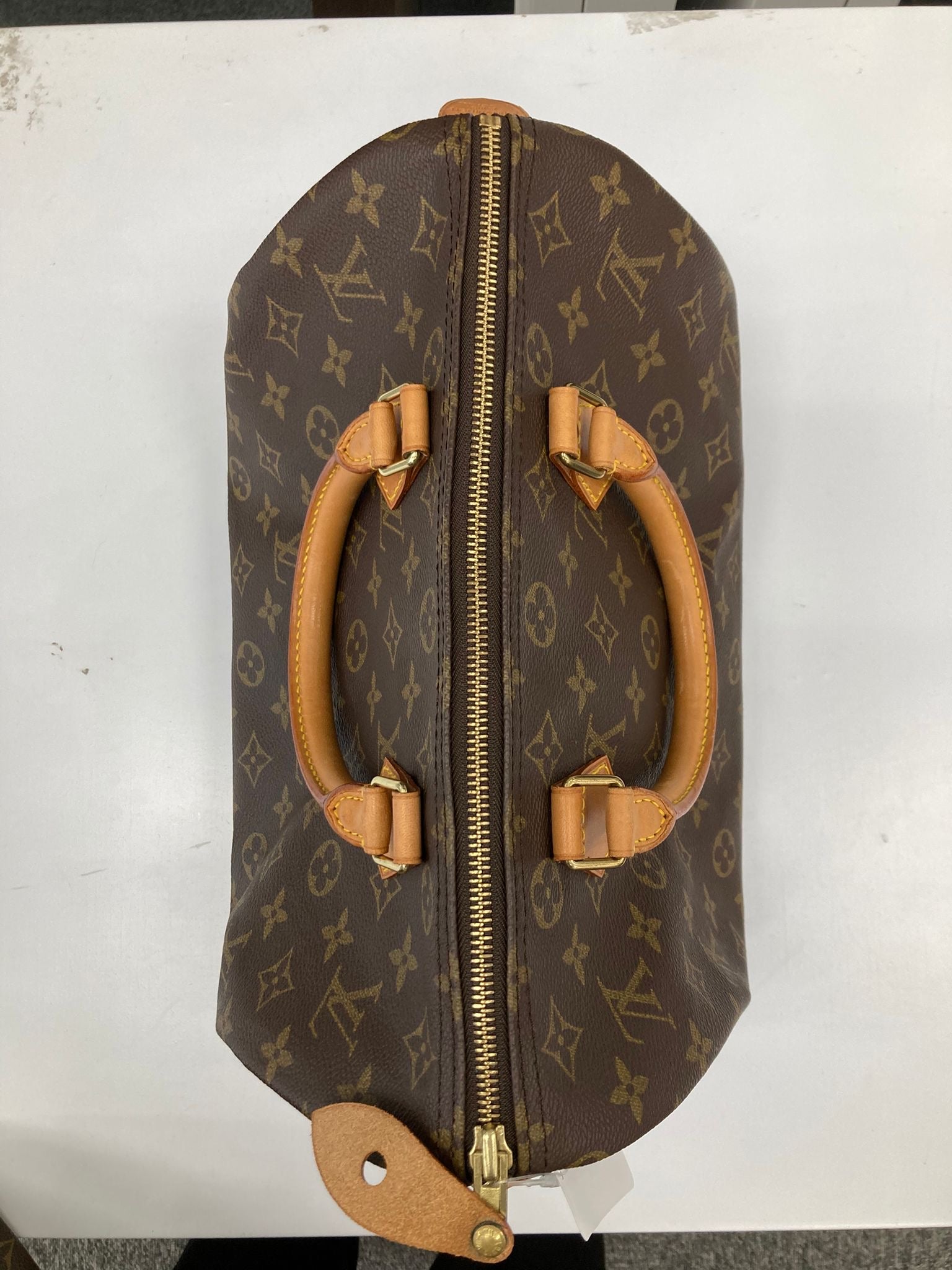 Louis Vuitton speedy 30