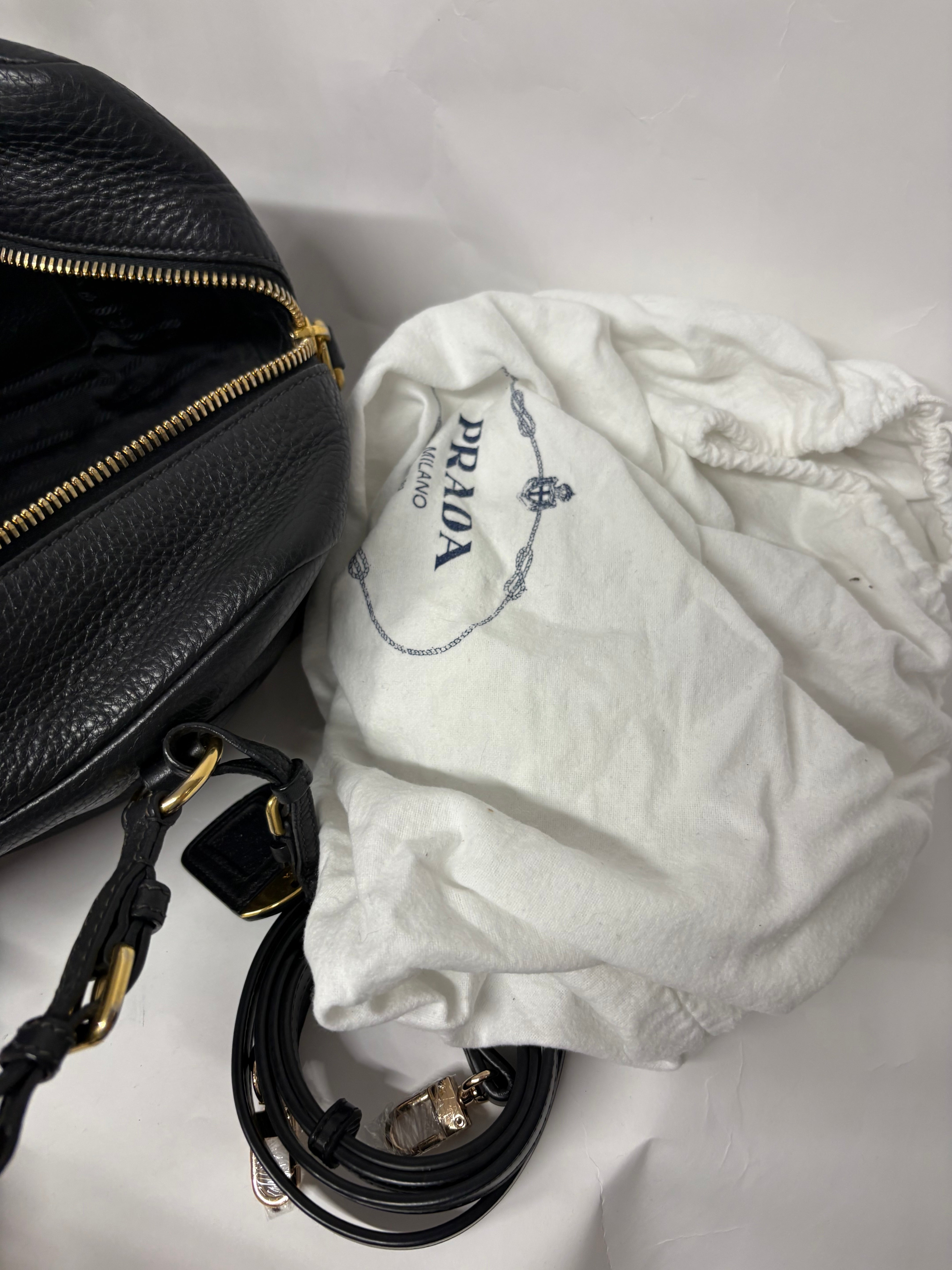 Prada Vitello Daino Negro 2-Way Original – Bandolera