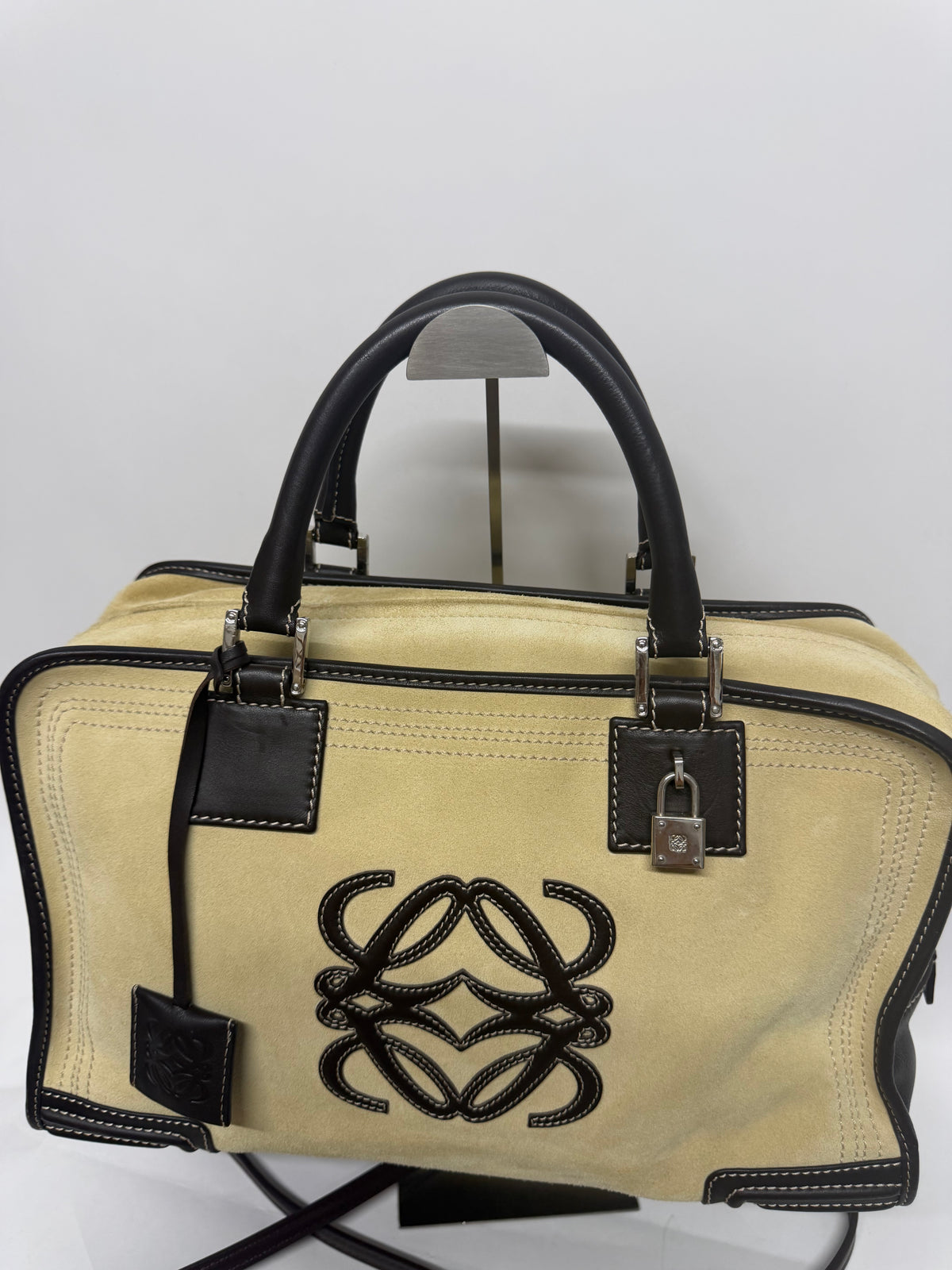 Loewe Amazona 36 Ante oro Beige y Piel Marrón Oscuro