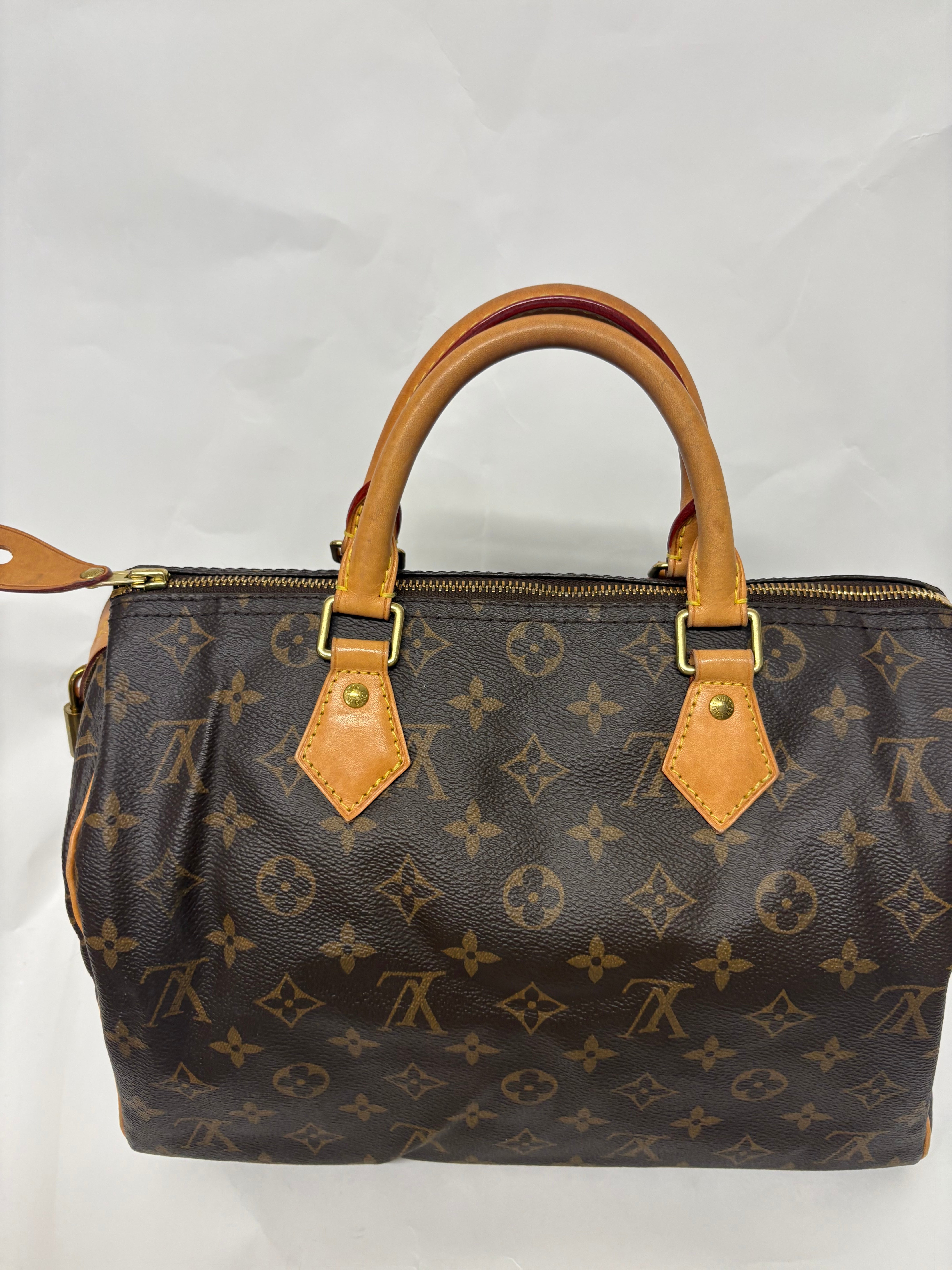Louis Vuitton speedy 30 grabado CMP con bandolera extra