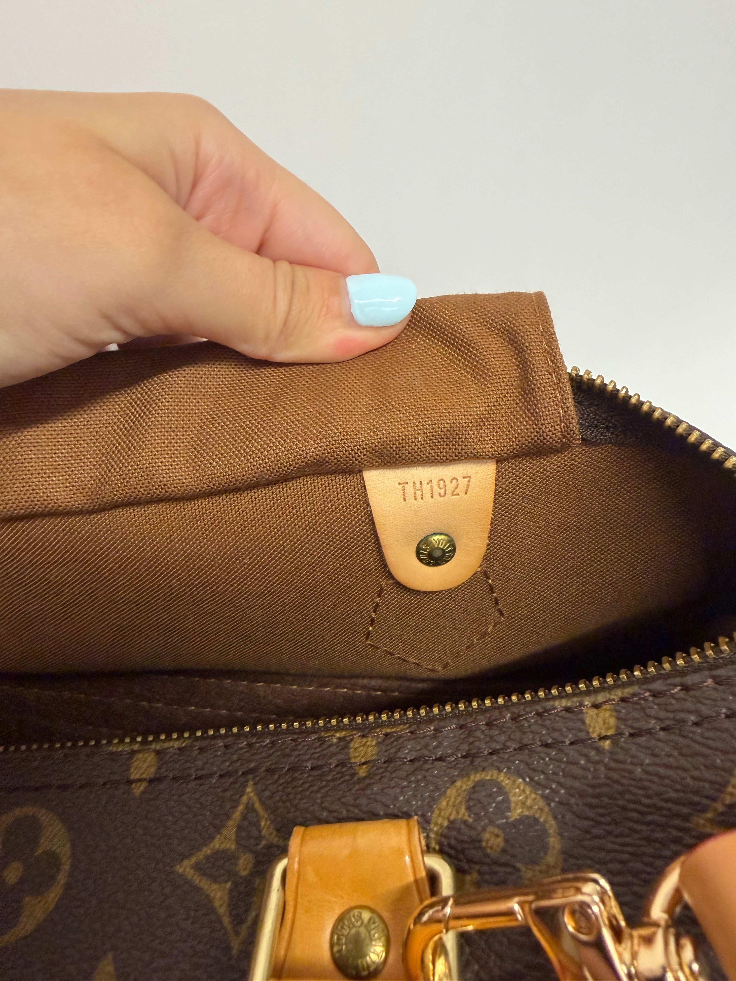 Louis Vuitton Speedy 30 Monogram TH1927