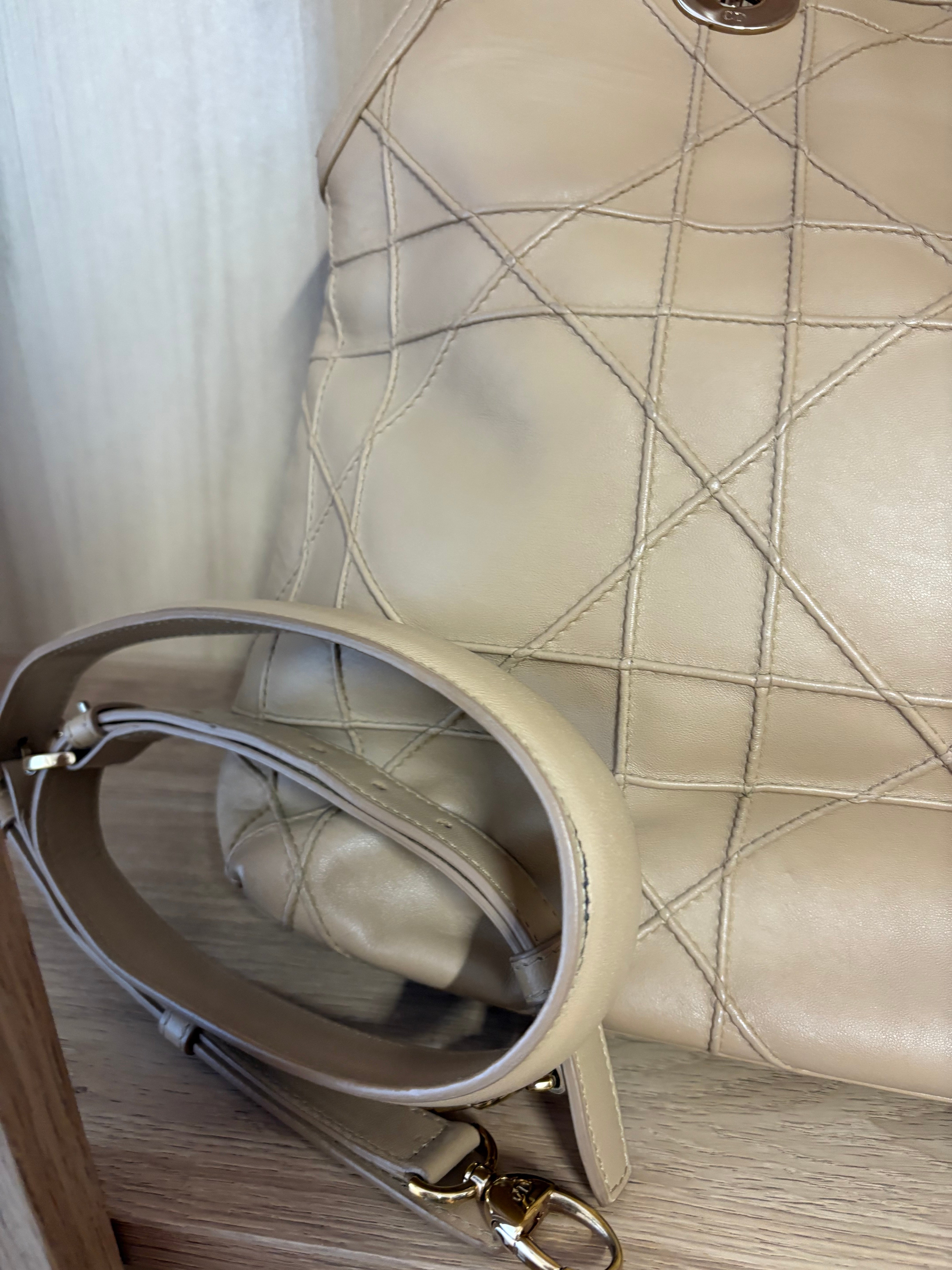Dior Granville large tote beige camel bandolera