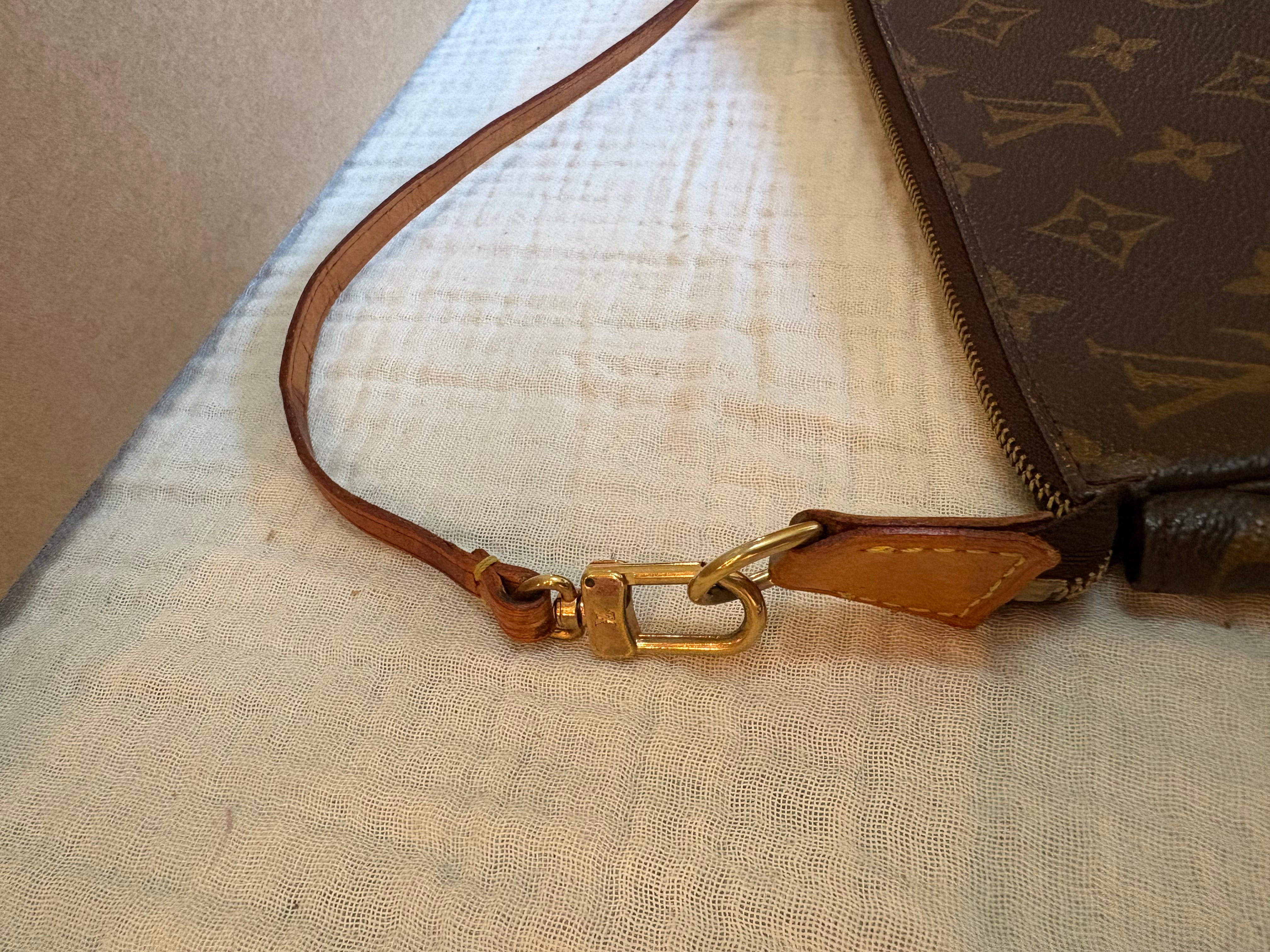 Louis Vuitton Pochette vintage