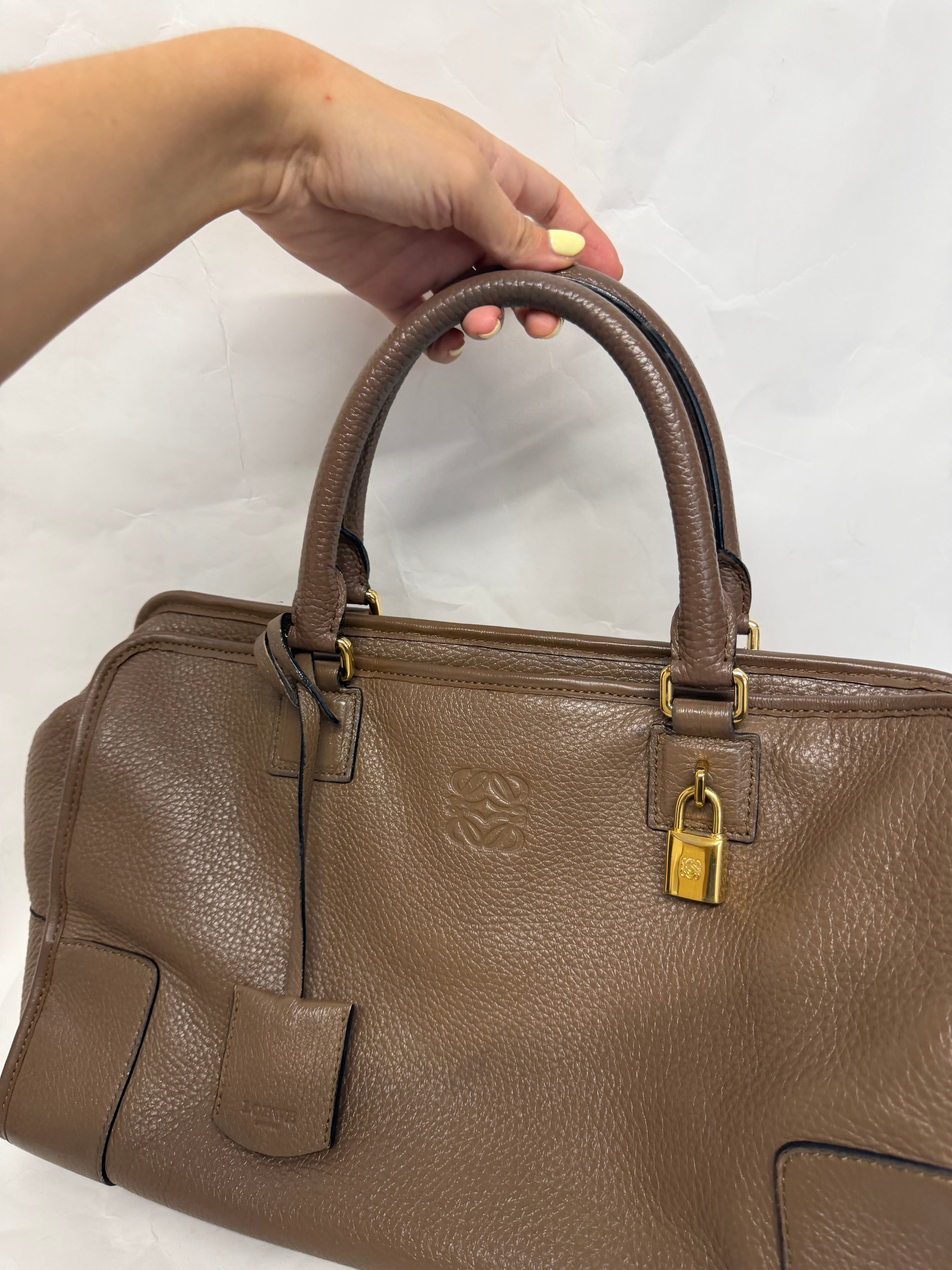 Loewe Amazona 36 Piel Becerro Marrón
