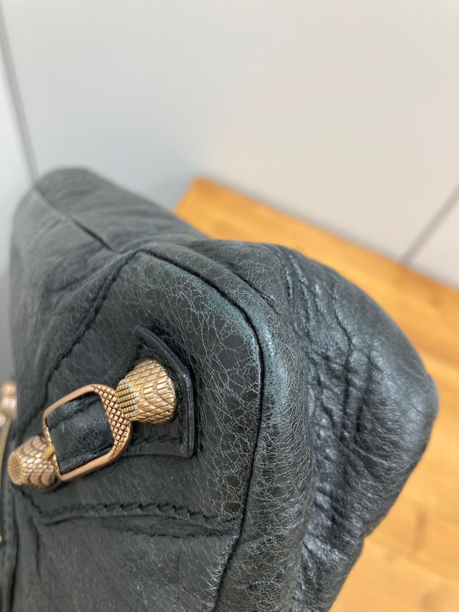 Balenciaga City First Classic Black – Cuero Aged