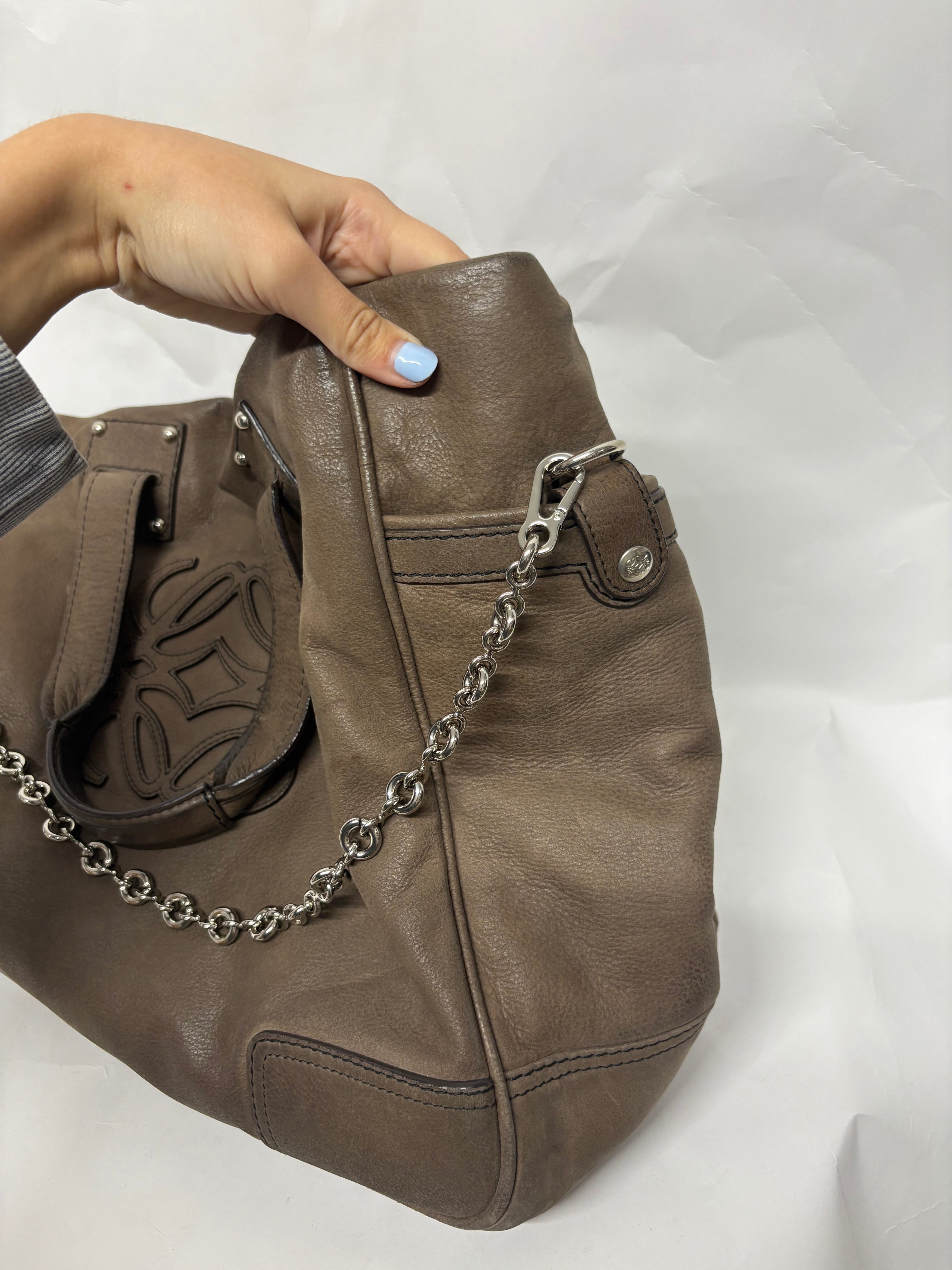 Loewe Tote Grande Piel Taupe Anagram con correa borlas extra