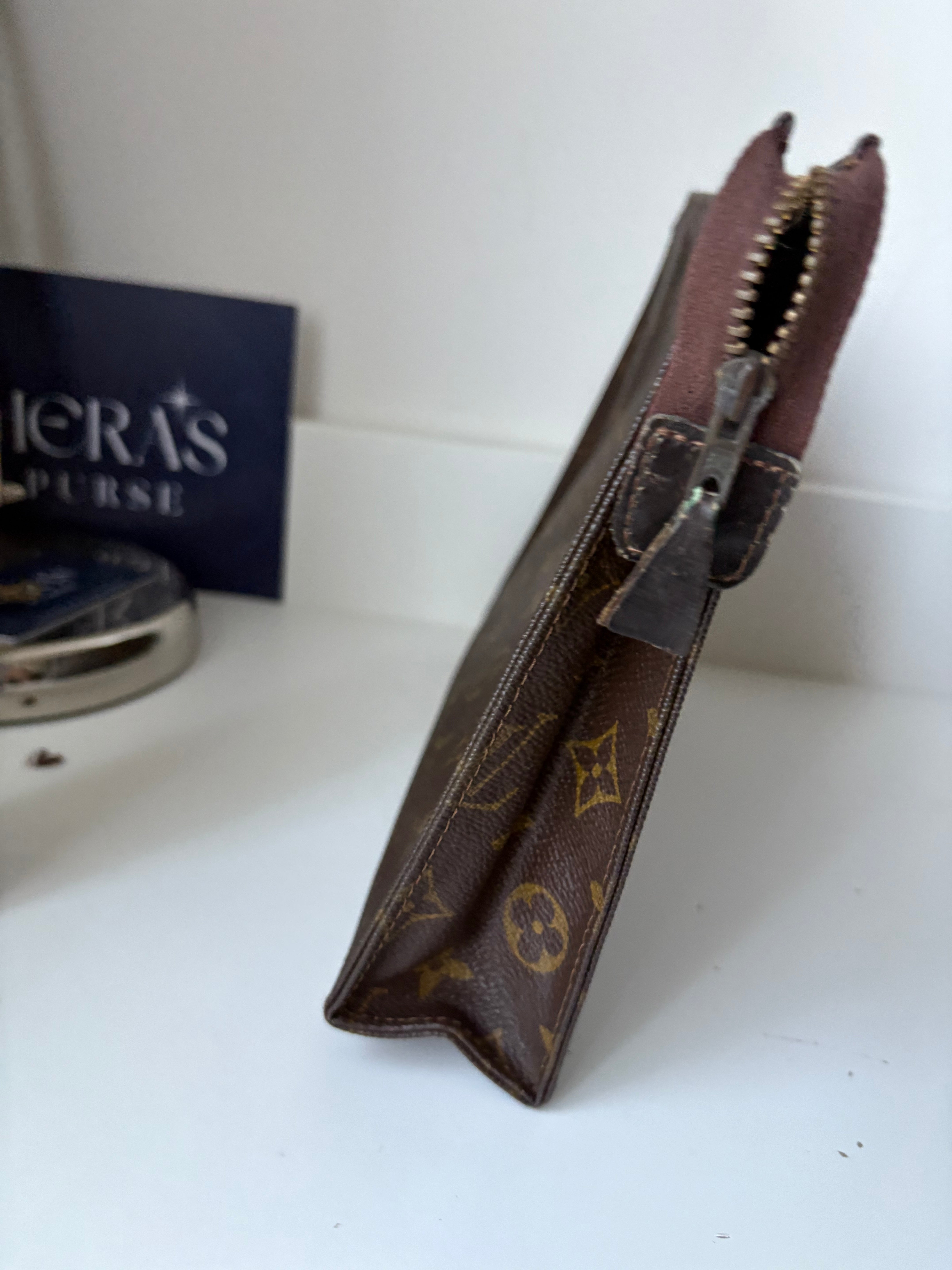 Louis Vuitton Pochette Toilette 26 Monogram – neceser vintage de colección
