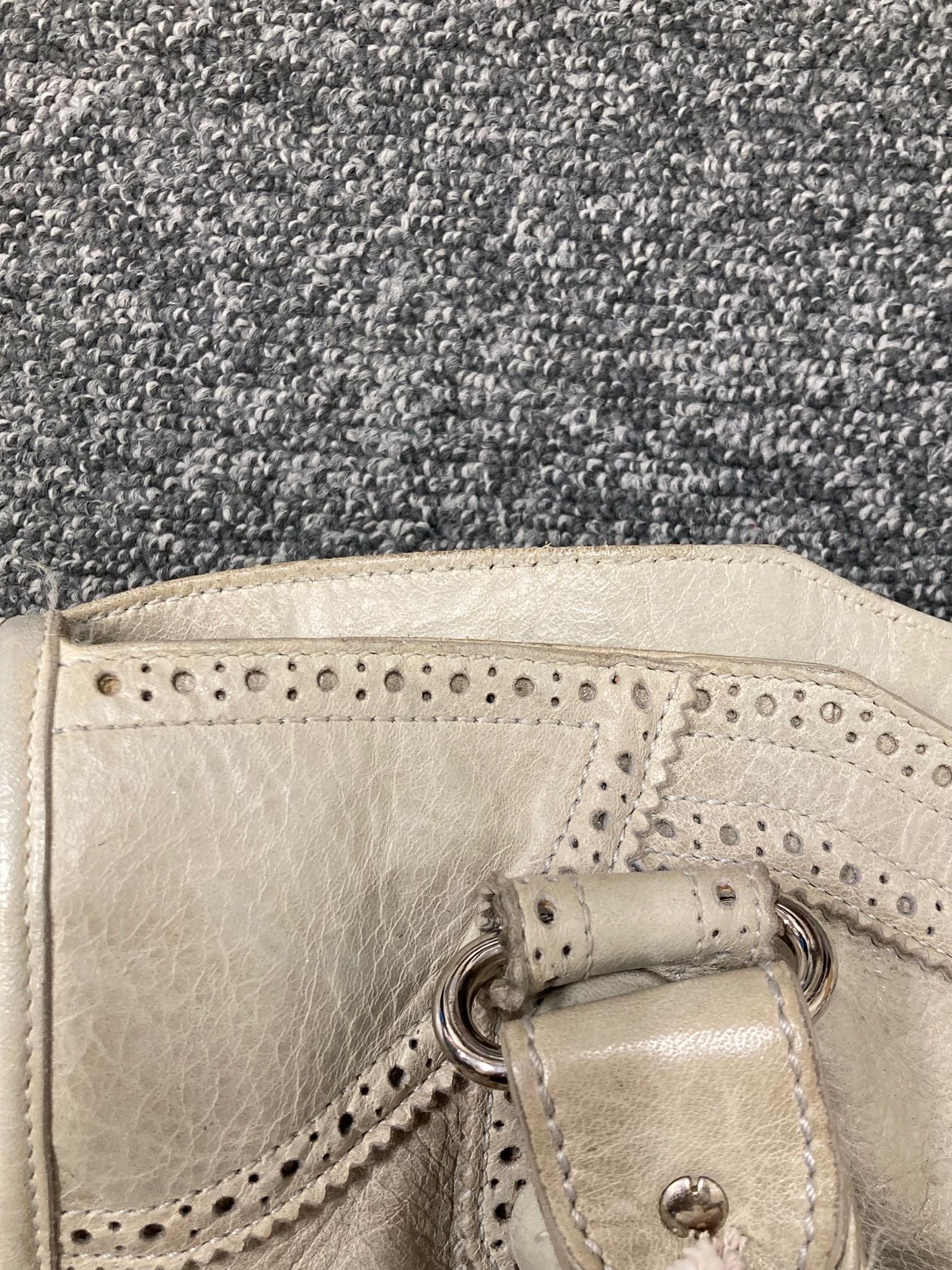 Balenciaga Giant City “Covered” Brogue Gris - crema