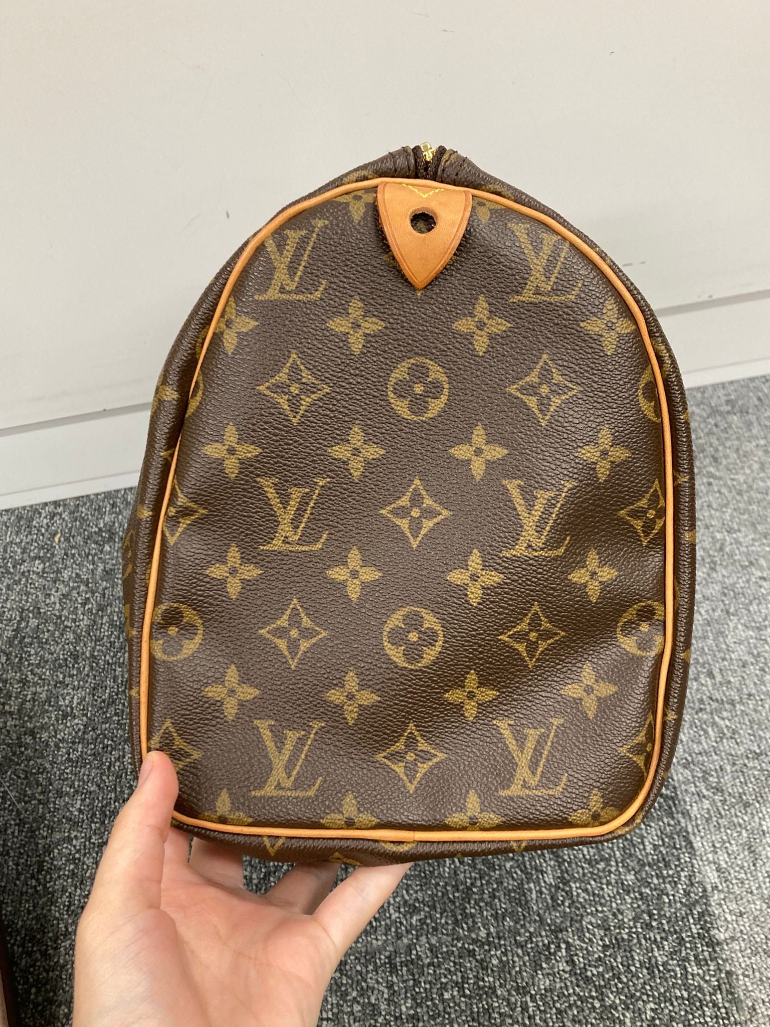 Louis Vuitton speedy 30 monogram