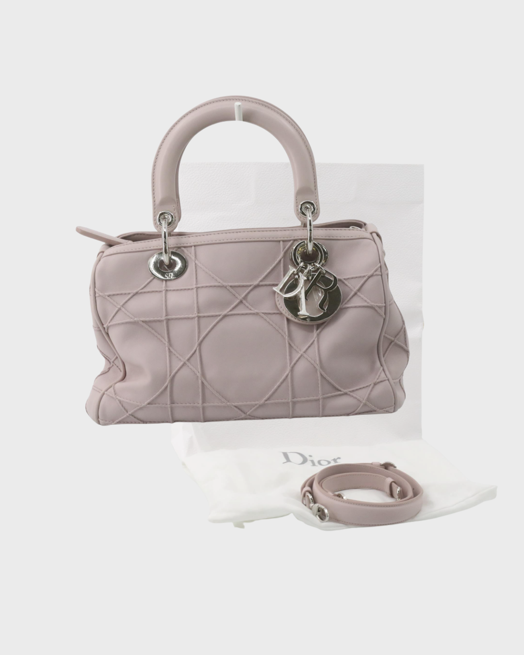 Christian Dior Lady Dior Granville – Rosa Palo con Herrajes Plateados y Bandolera