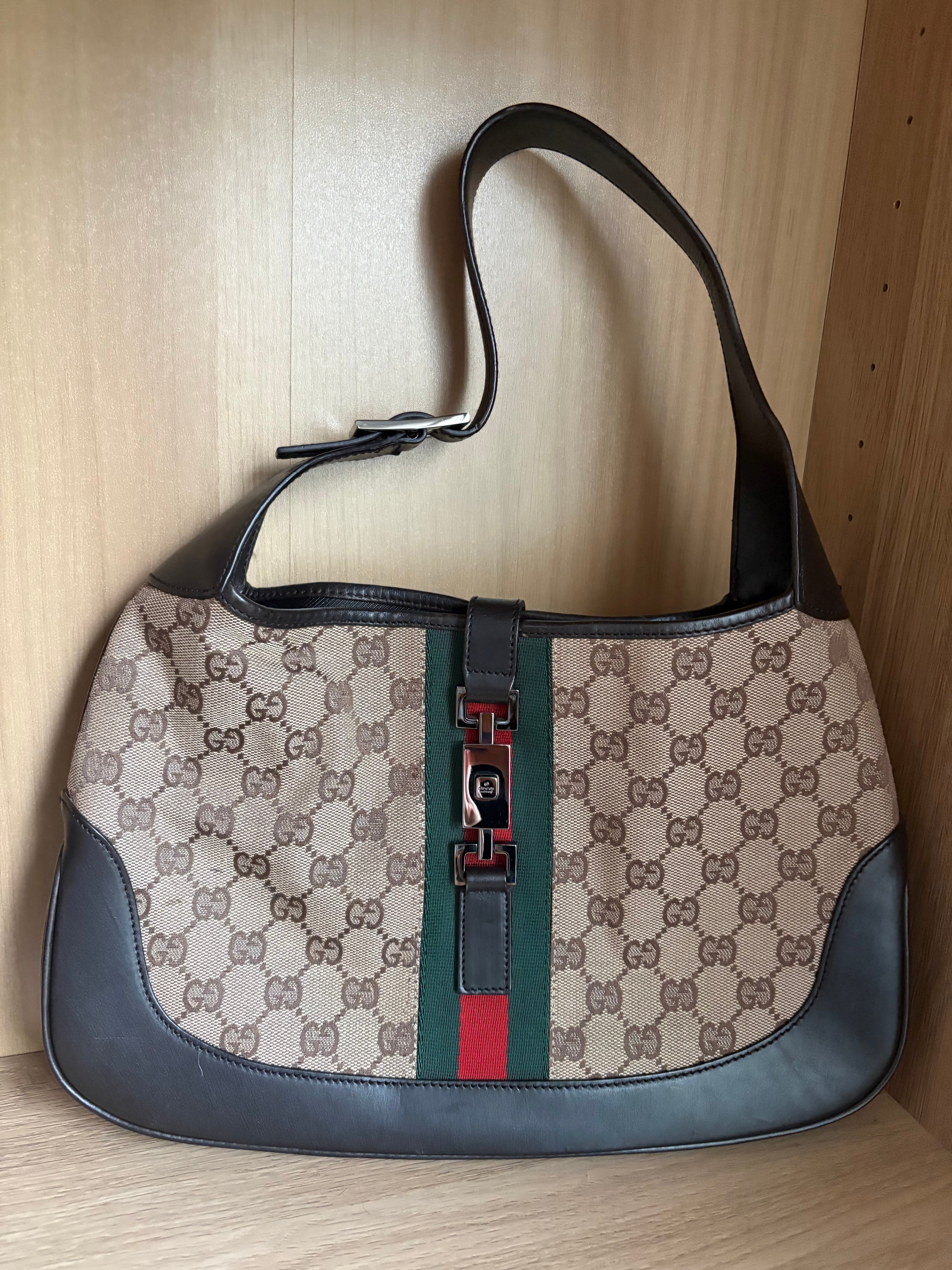 Gucci Jackie GG Canvas Shoulder Bag – Clásico Vintage