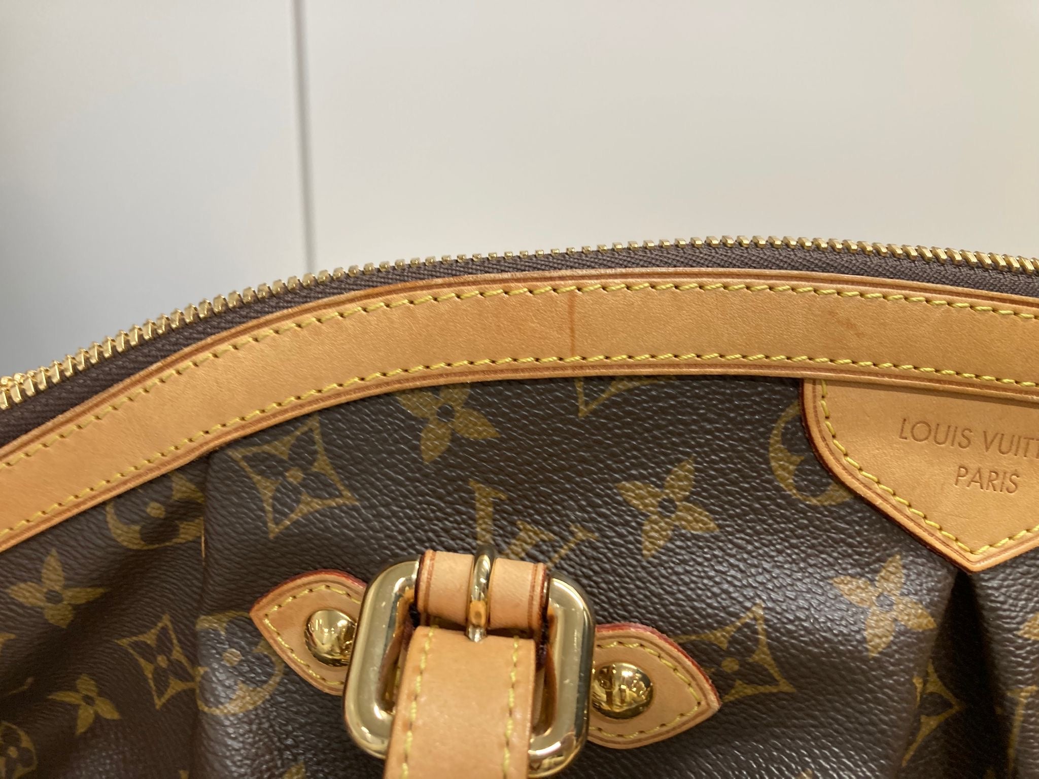 Louis Vuitton tivoli GM monogram