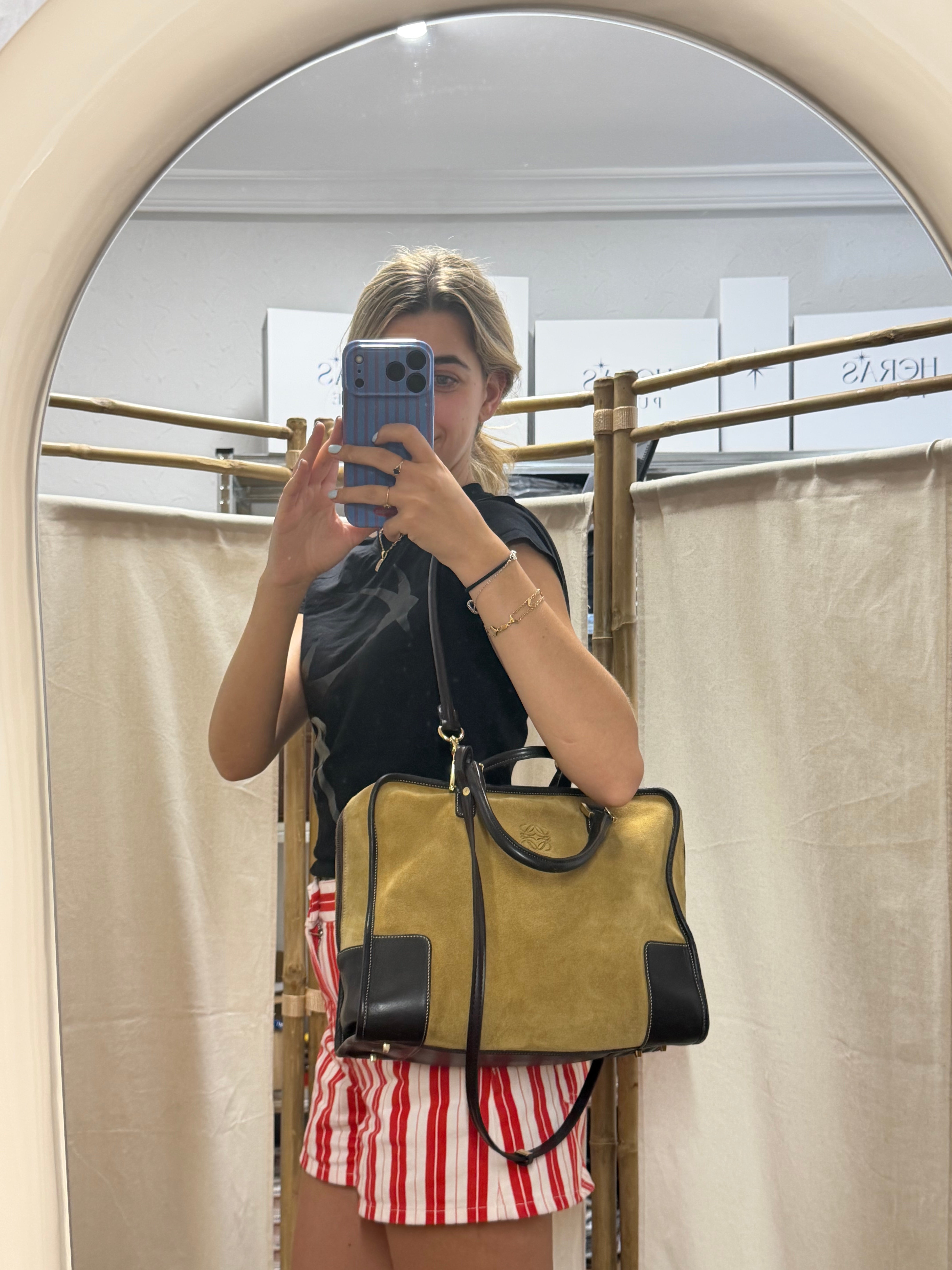 Loewe Amazona 32 Ante Oro y Piel Marrón