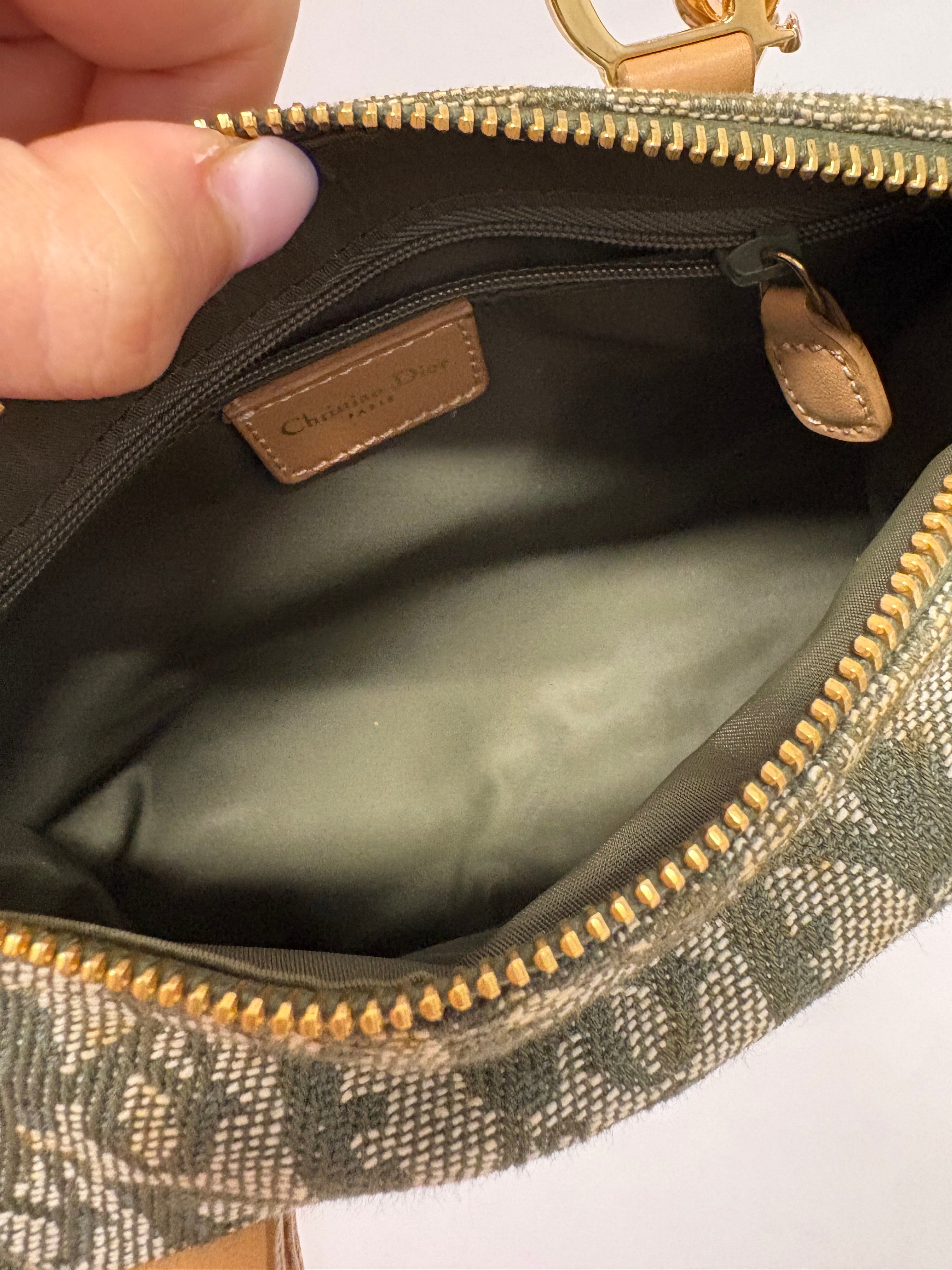 Christian Dior mini Trotter Boston Bag verde y beige con bandolera extra