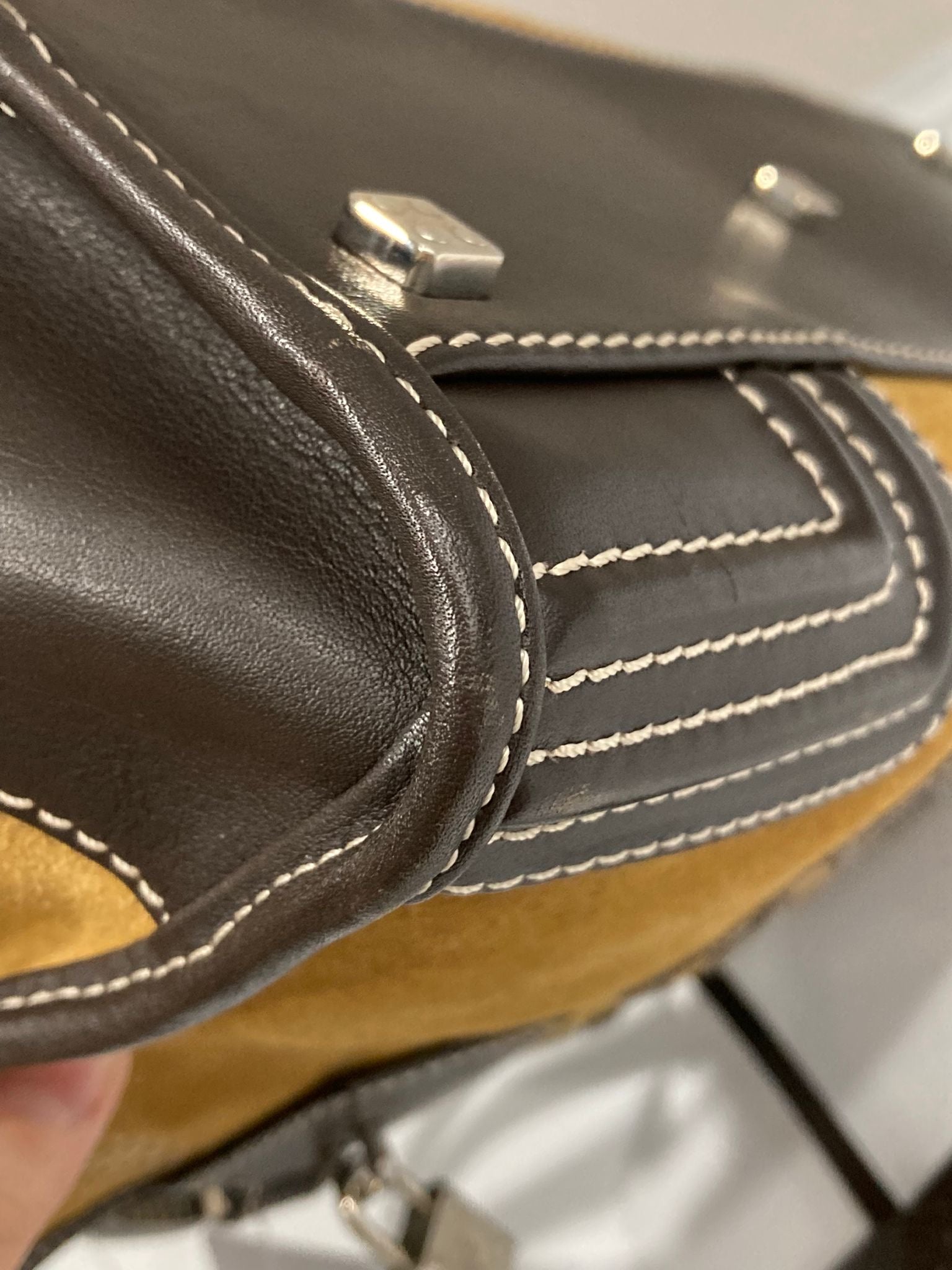 Loewe Amazona 28 Ante oro y Piel Camel/Marrón