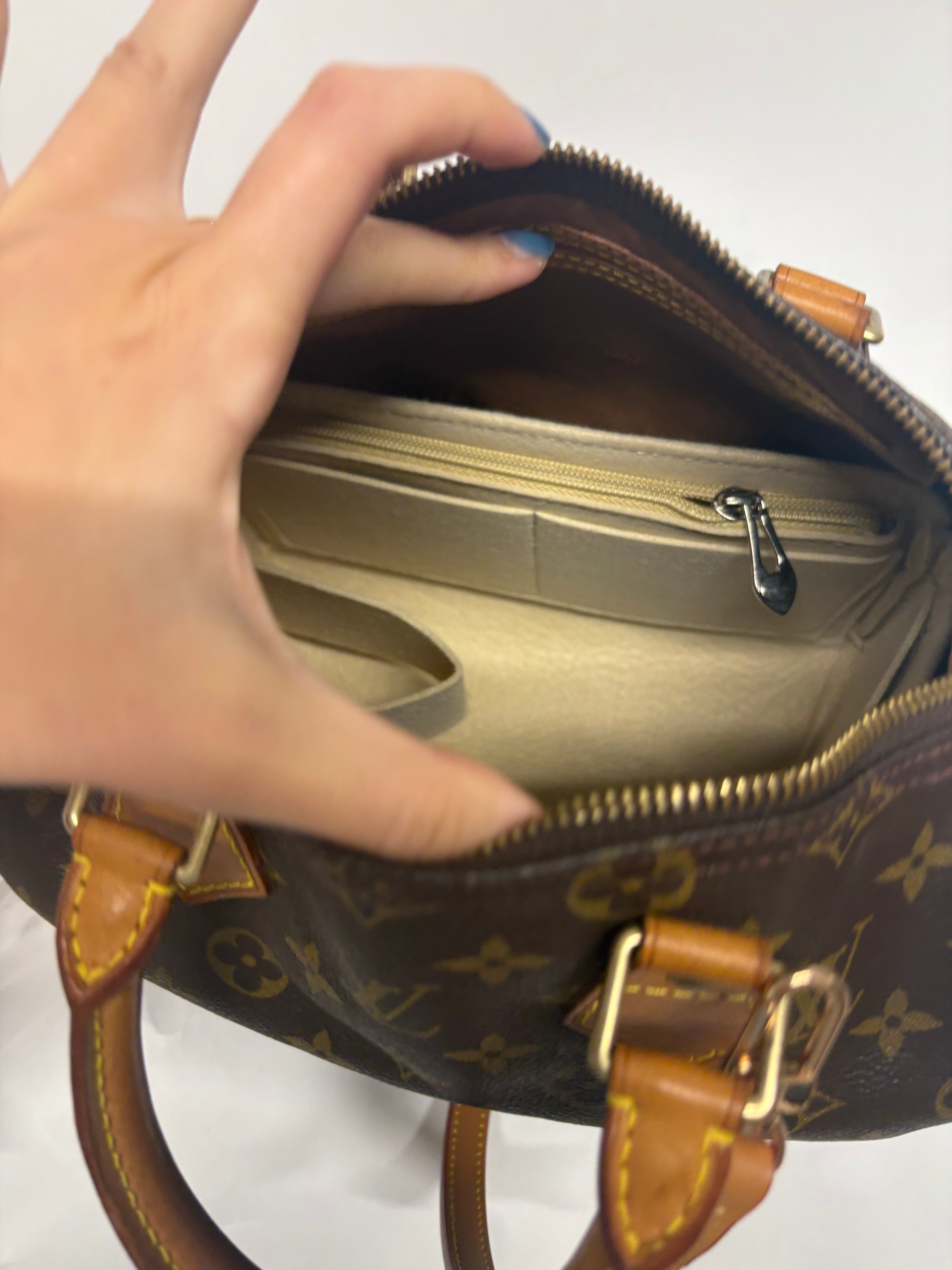 Louis Vuitton Speedy 25 Monogram