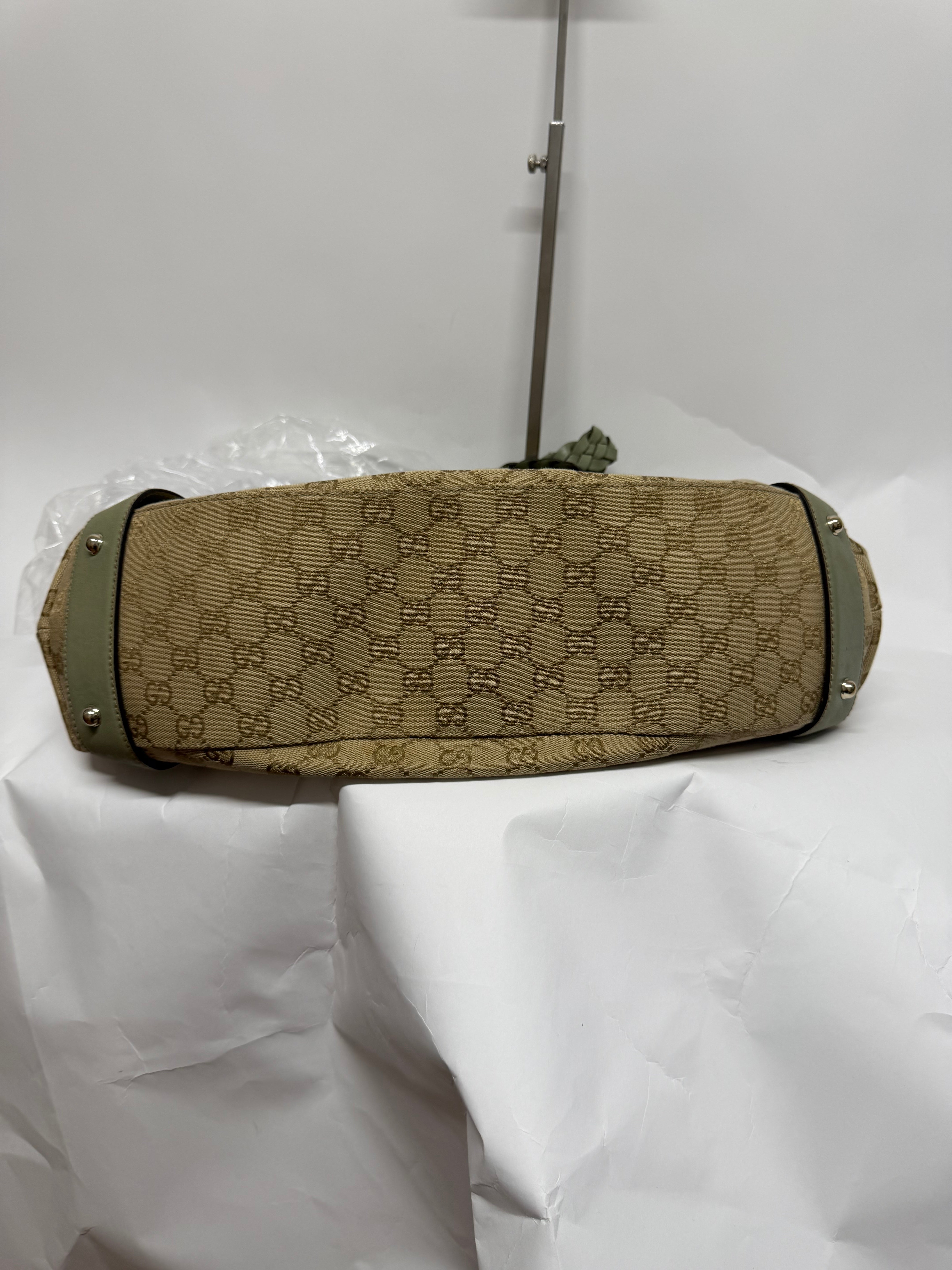 Gucci Pelham Horsebit GG Canvas Beige y Verde