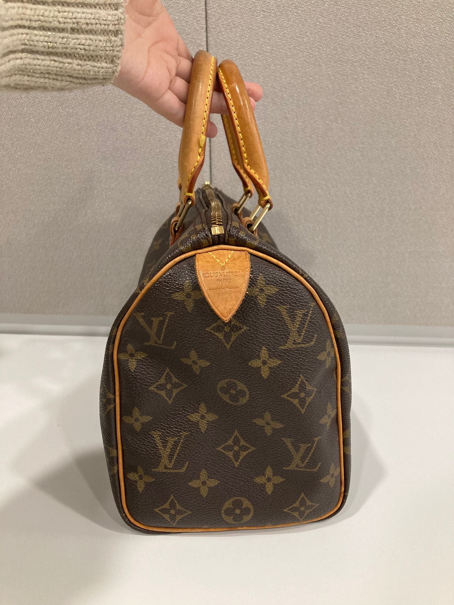 Louis Vuitton Speedy 25 Monogram con bandolera extra