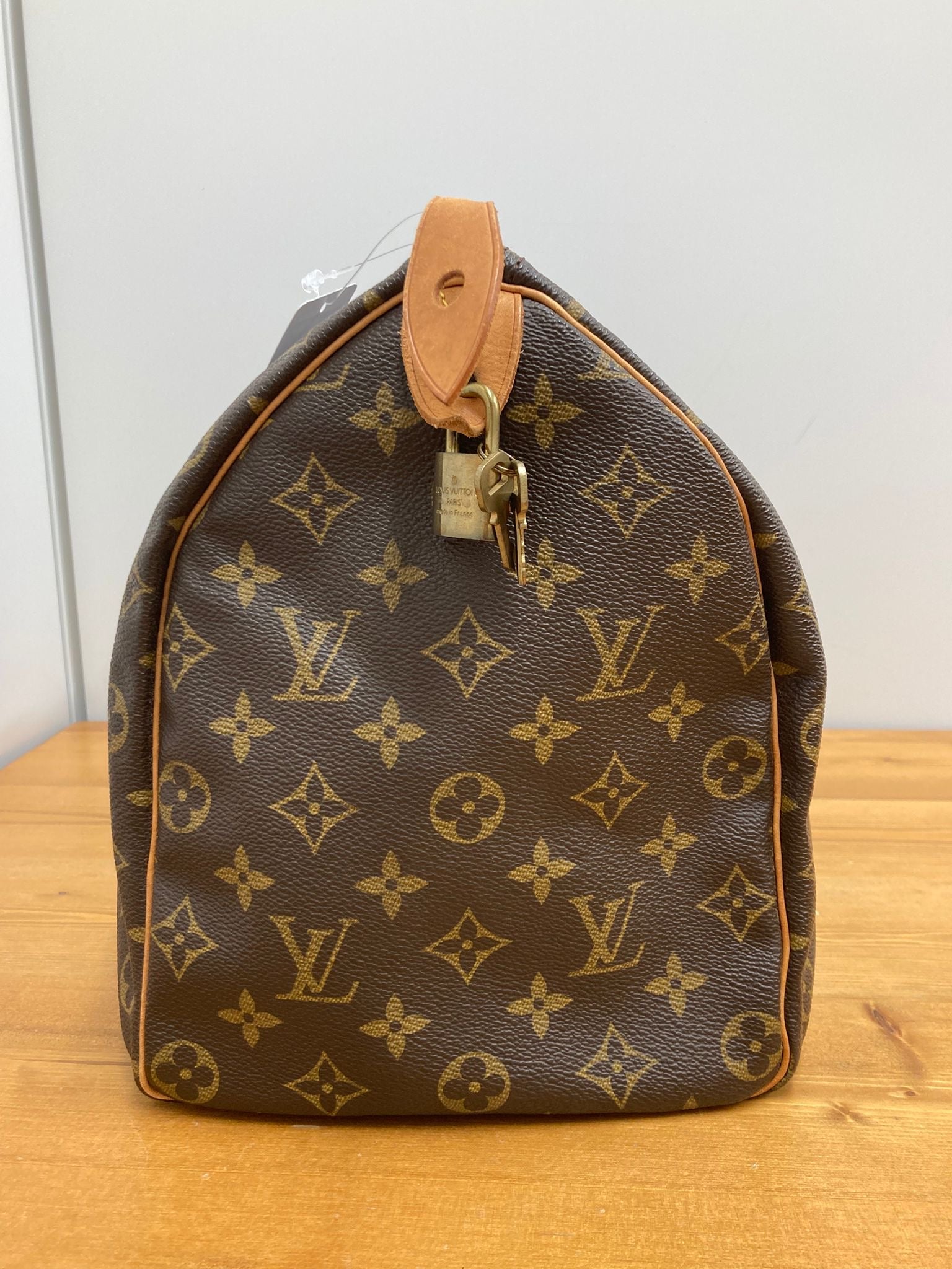 Louis Vuitton Speedy 35 monogram canvas