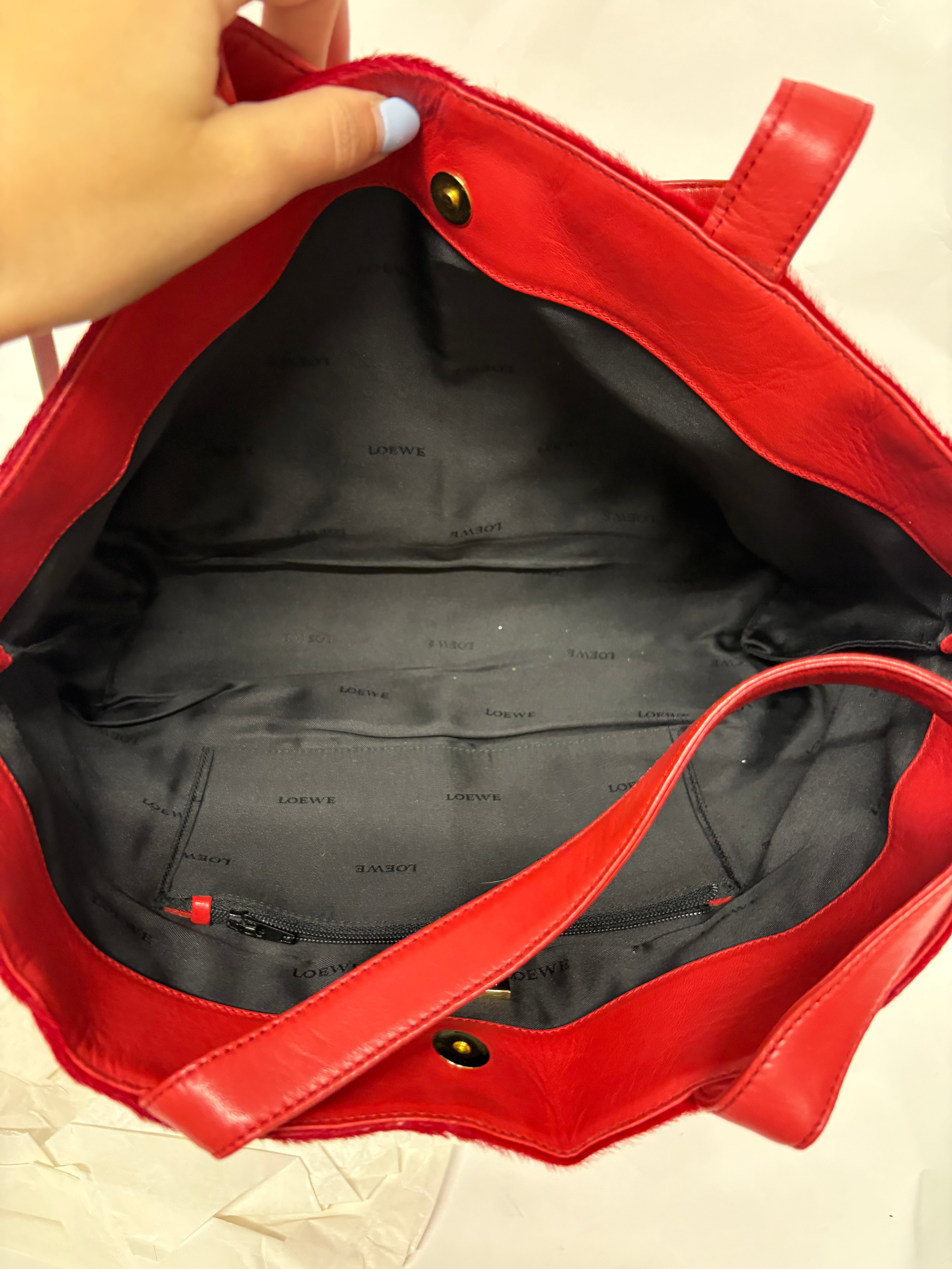 Loewe Vintage Piel de Potro Roja Anagram Original