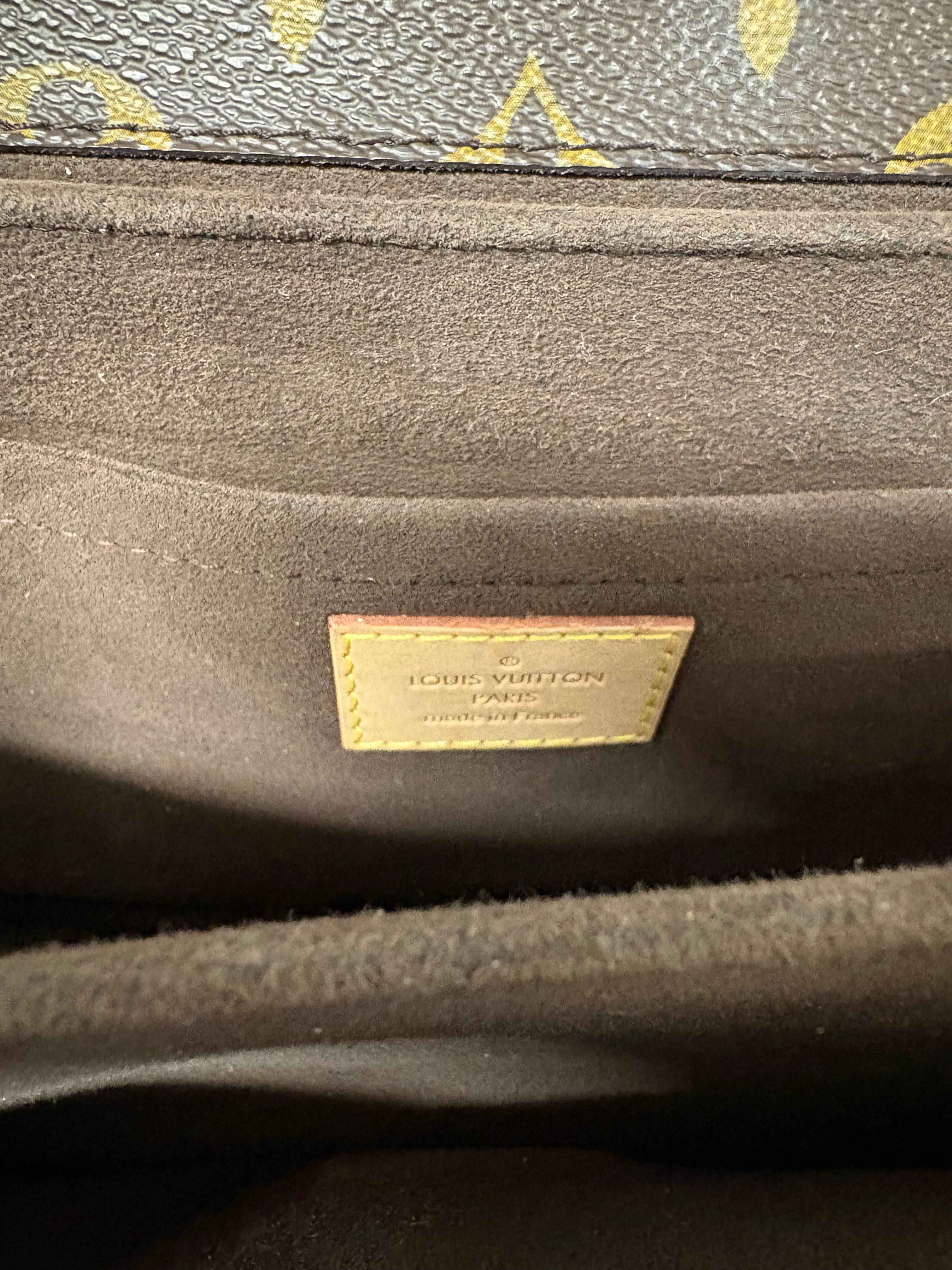 Louis Vuitton Pochette Métis MM Monogram