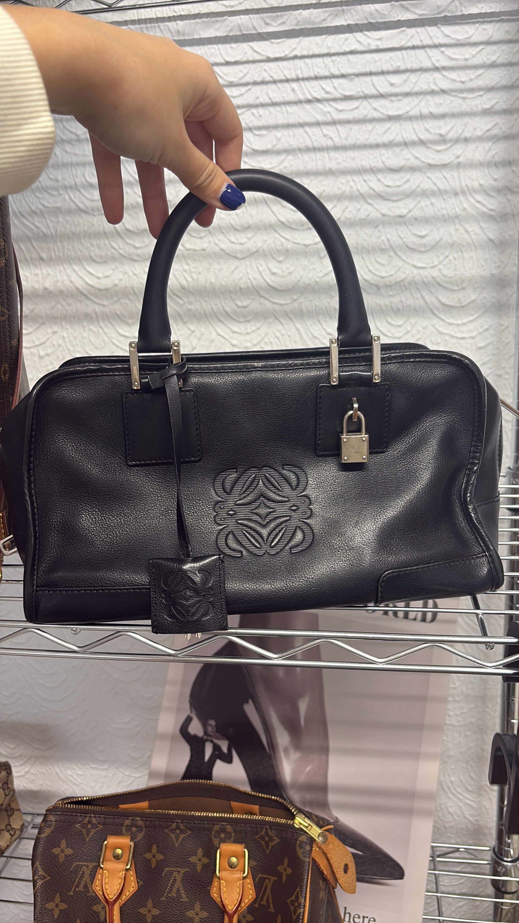 Loewe amazona 30 negro y plata con bandolera