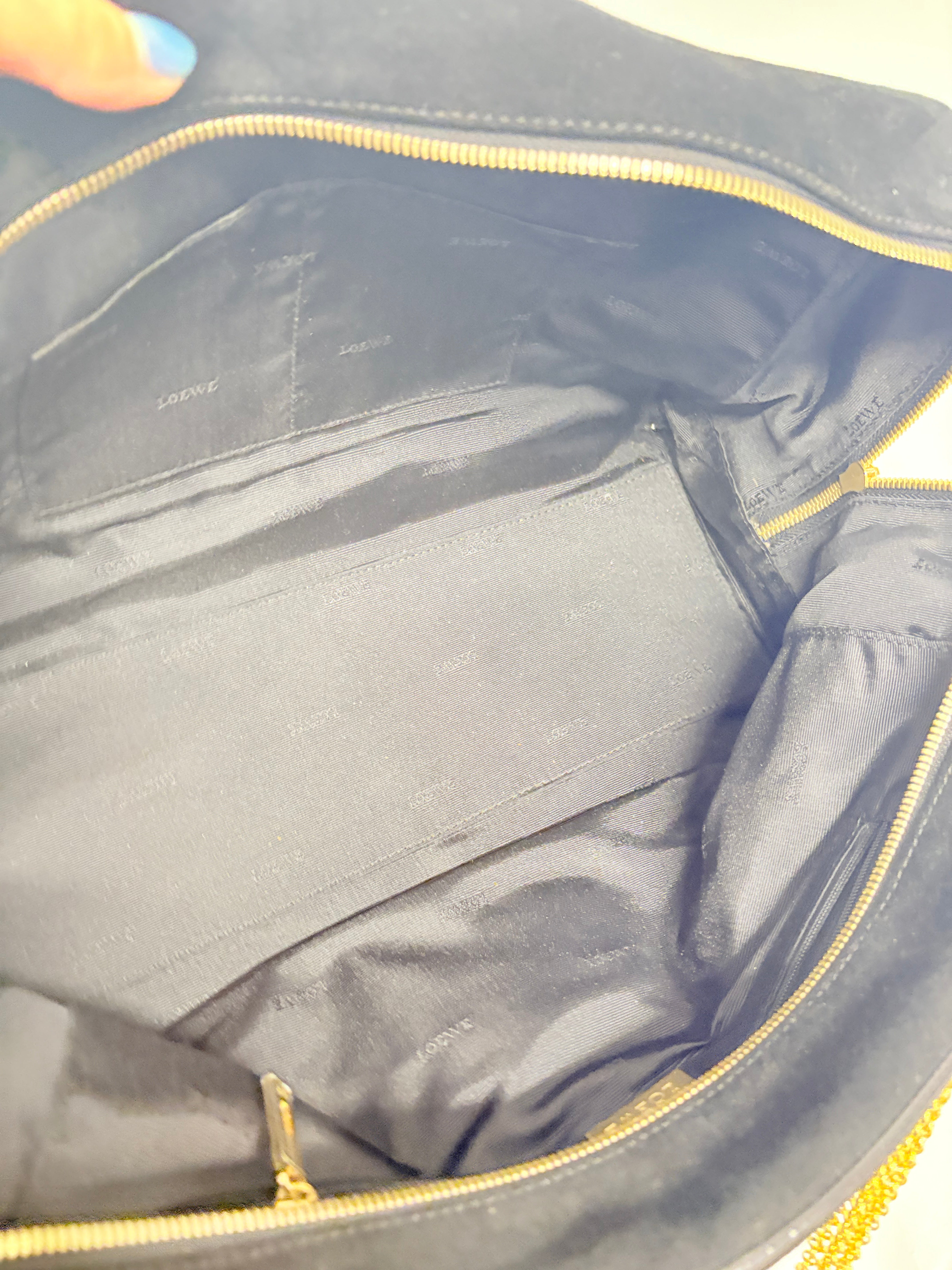 Loewe Amazona 36 Joya Ante y Charol Negro – Edición Especial Vintage