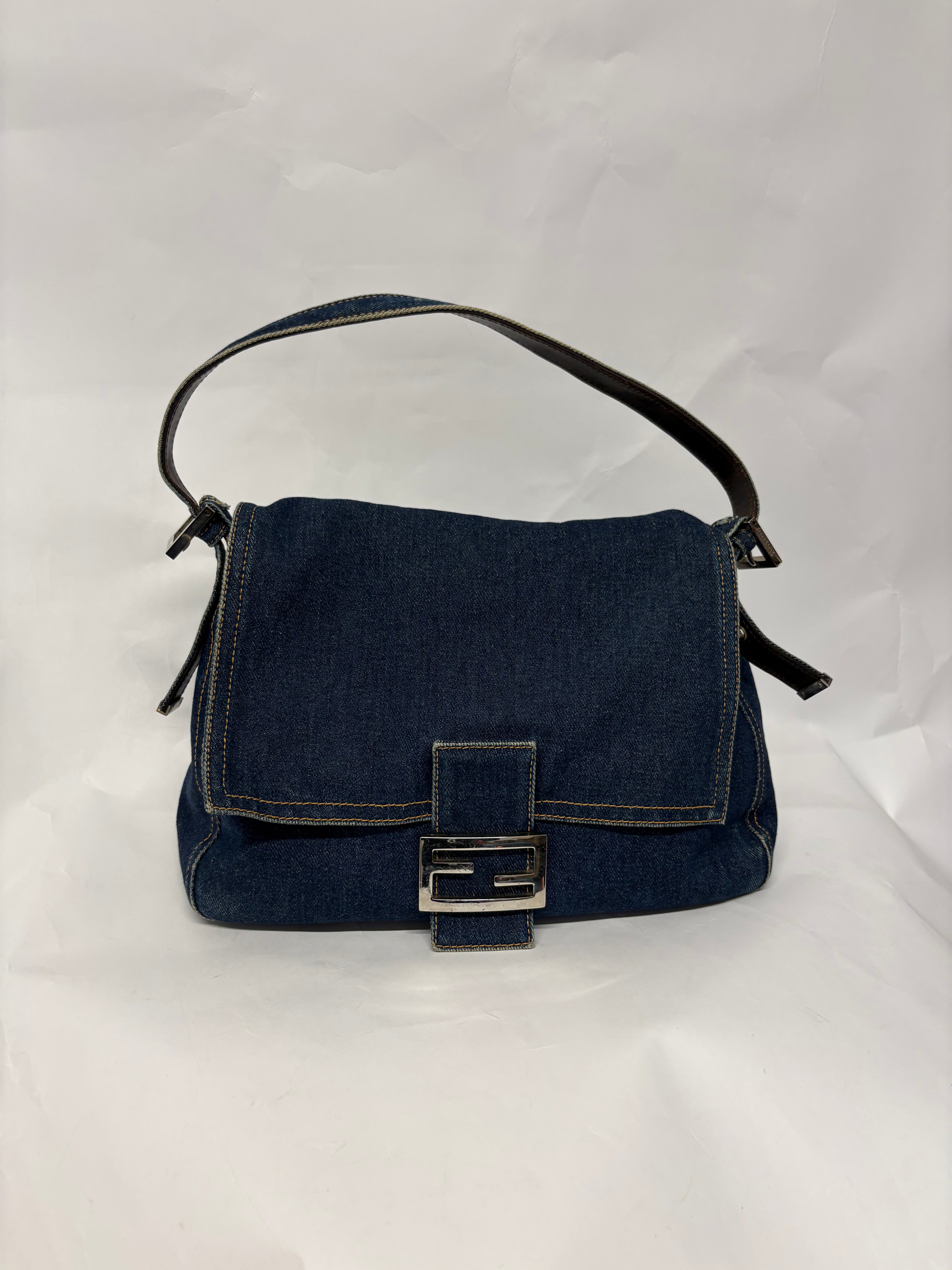 Fendi Mamma Baguette Denim - Icono Vintage
