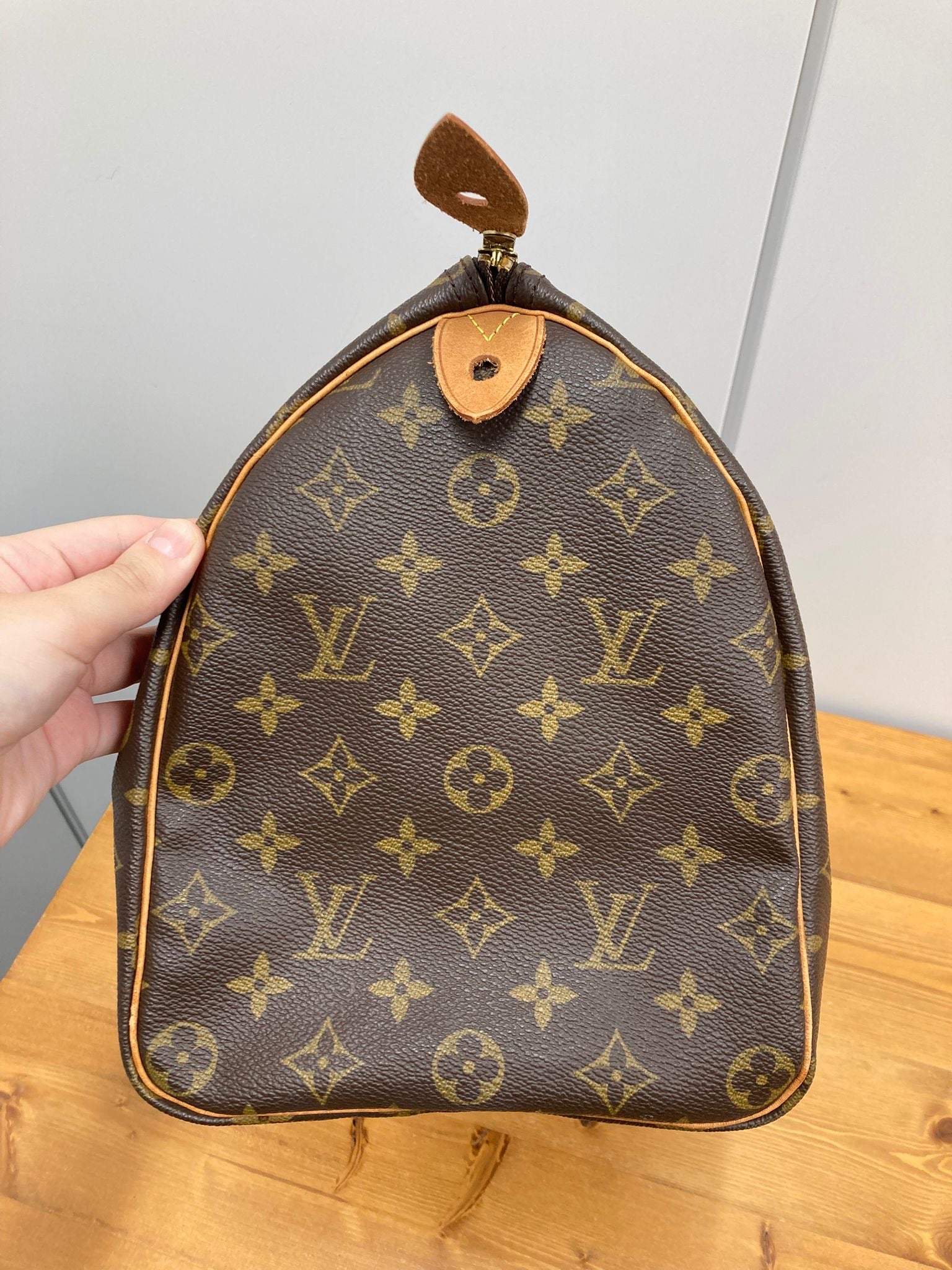Louis Vuitton speedy 35 monogram canvas