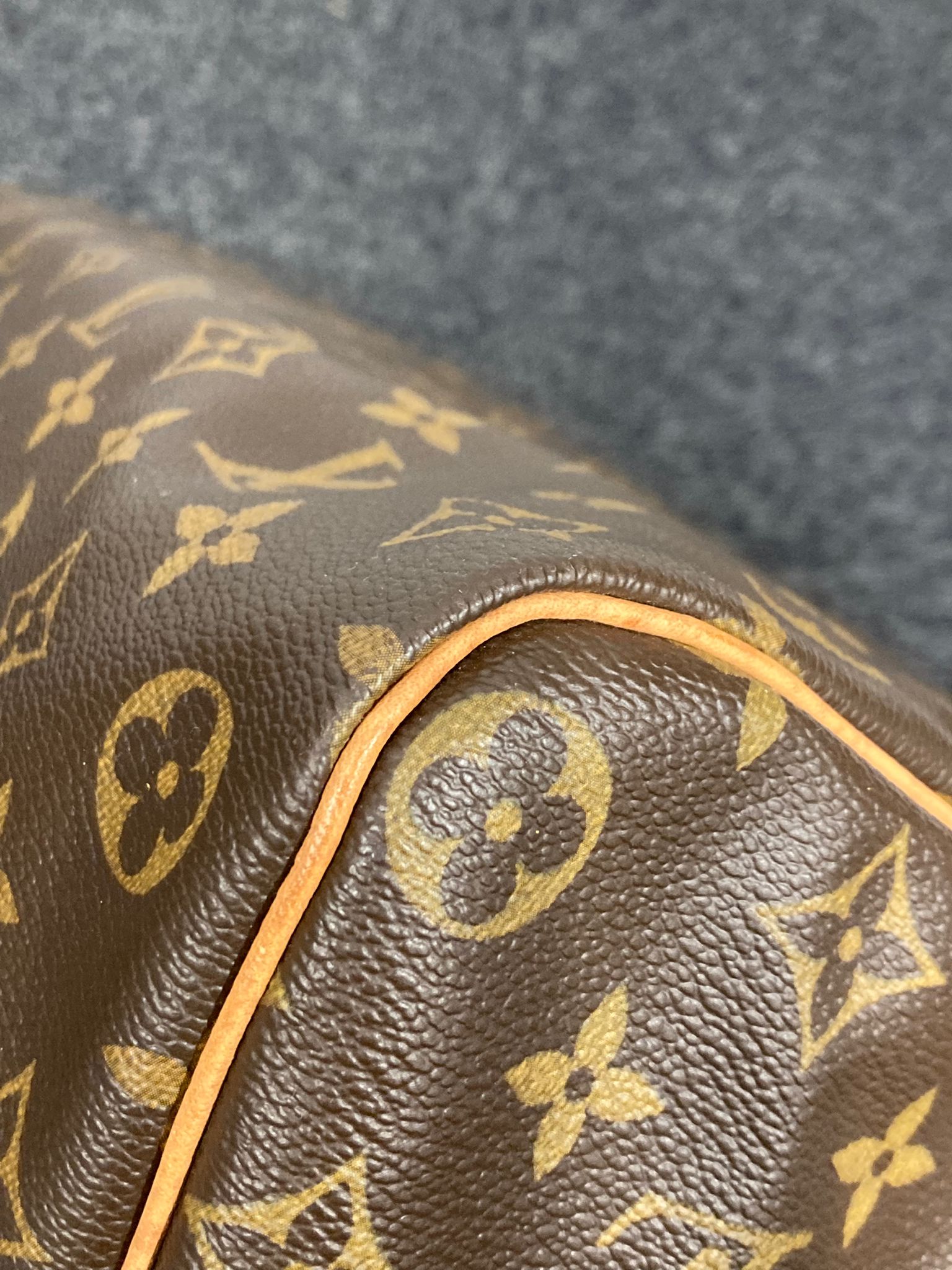 Louis Vuitton speedy 35 canvas monogram