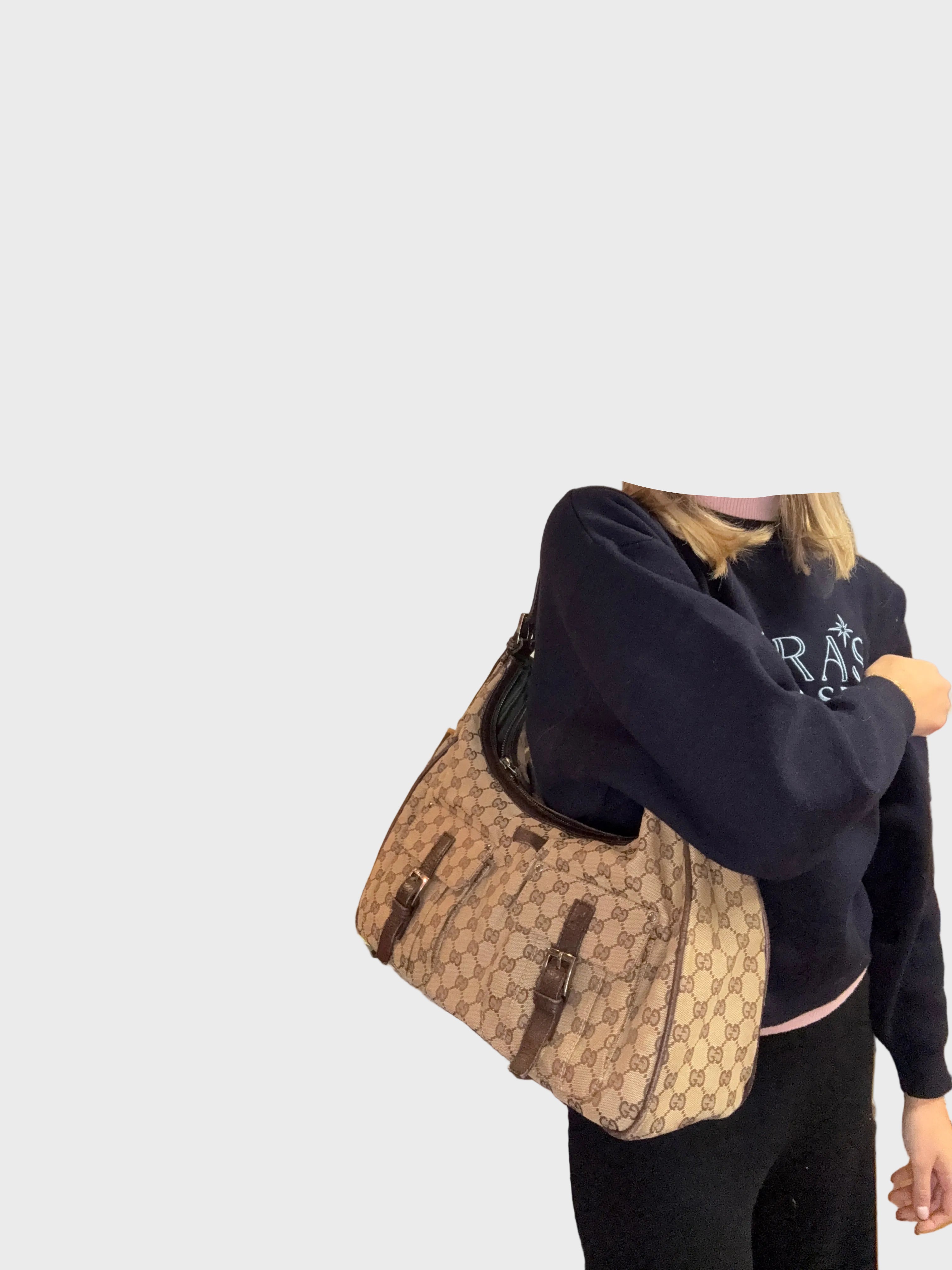 GUCCI  Bolso de hombro GG Canvas con bolsillos frontales