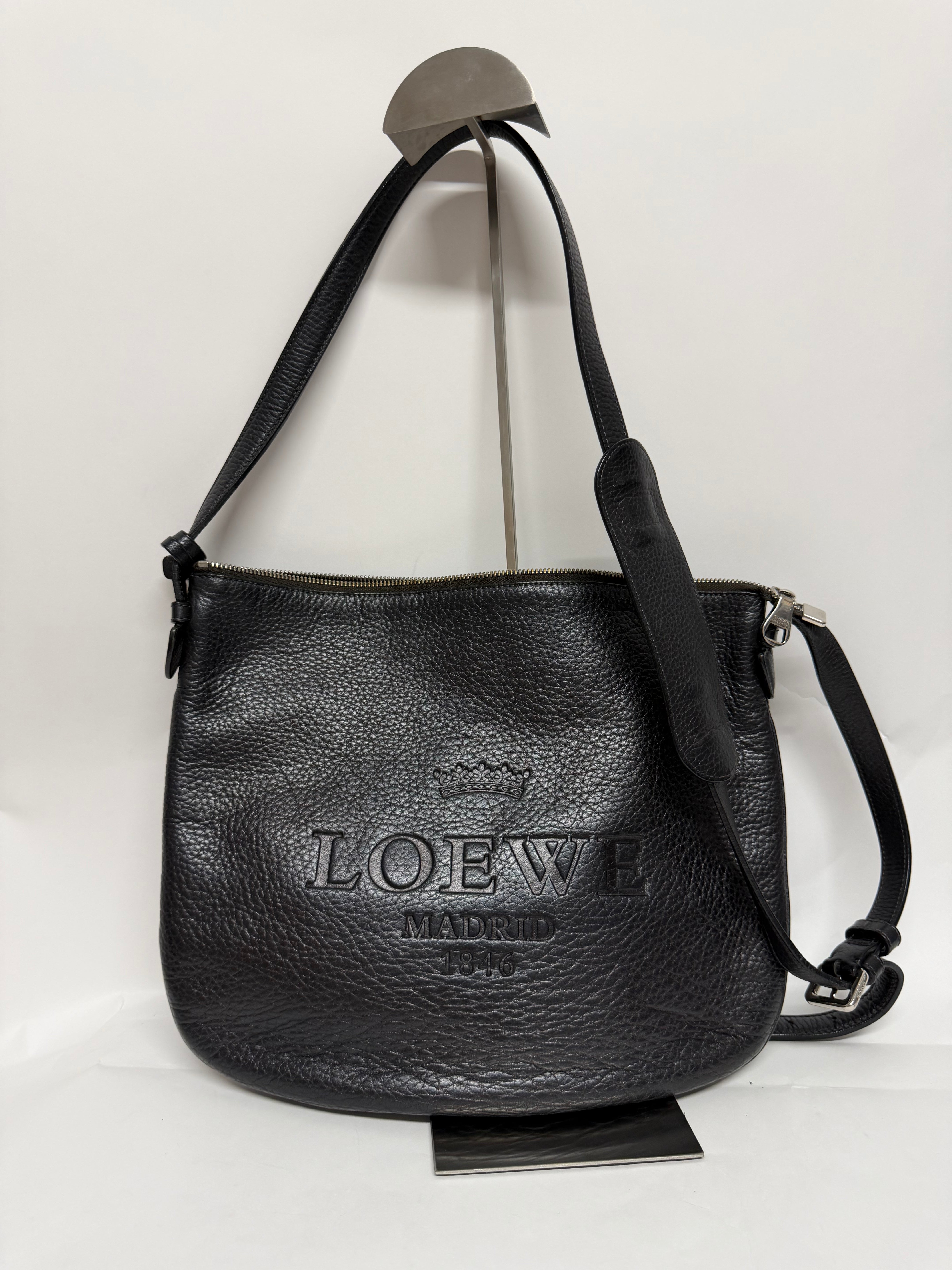 Loewe Heritage Bandolera Piel Granulada Negra