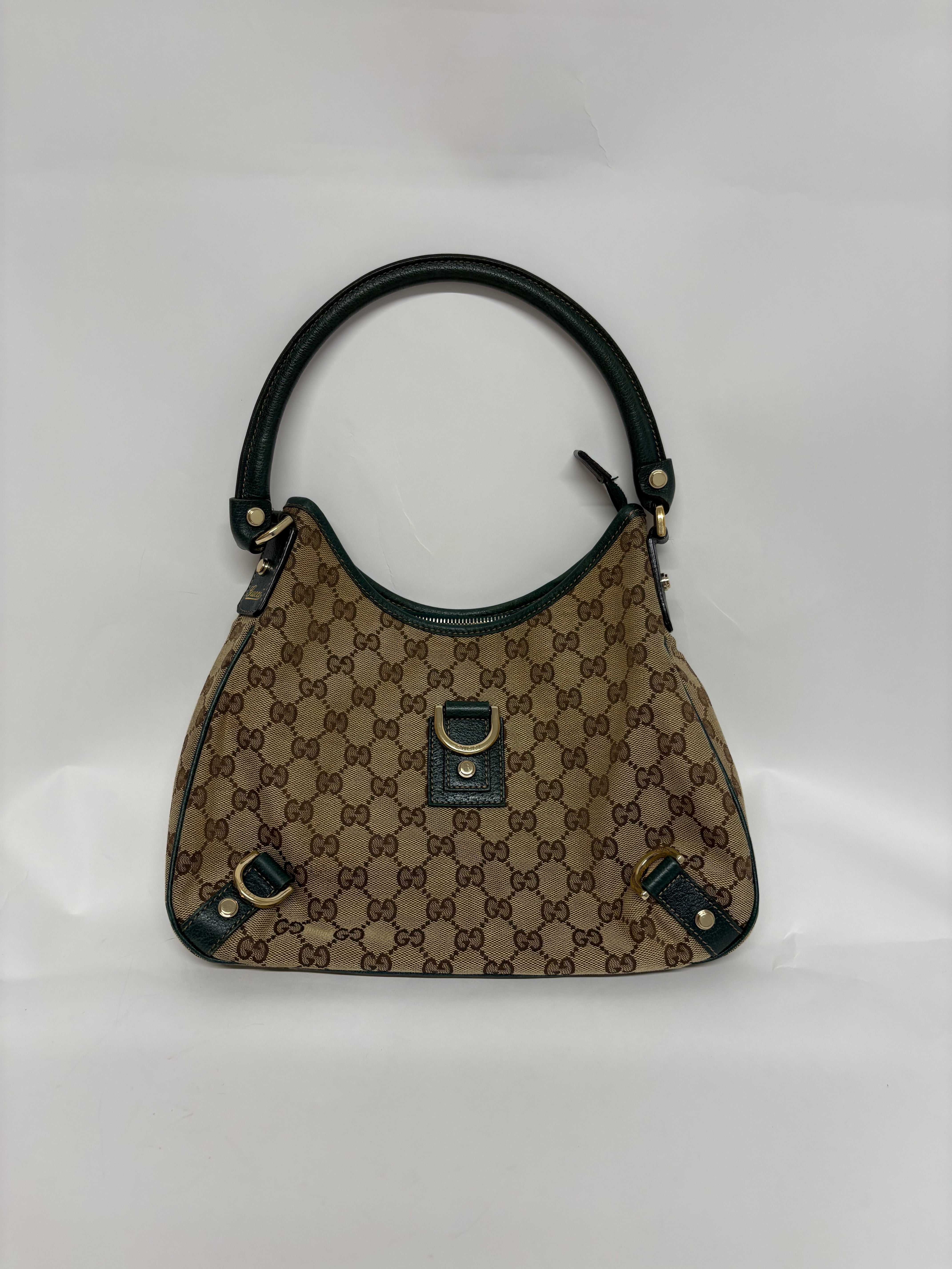 Gucci GG Canvas Shoulder Bag verde