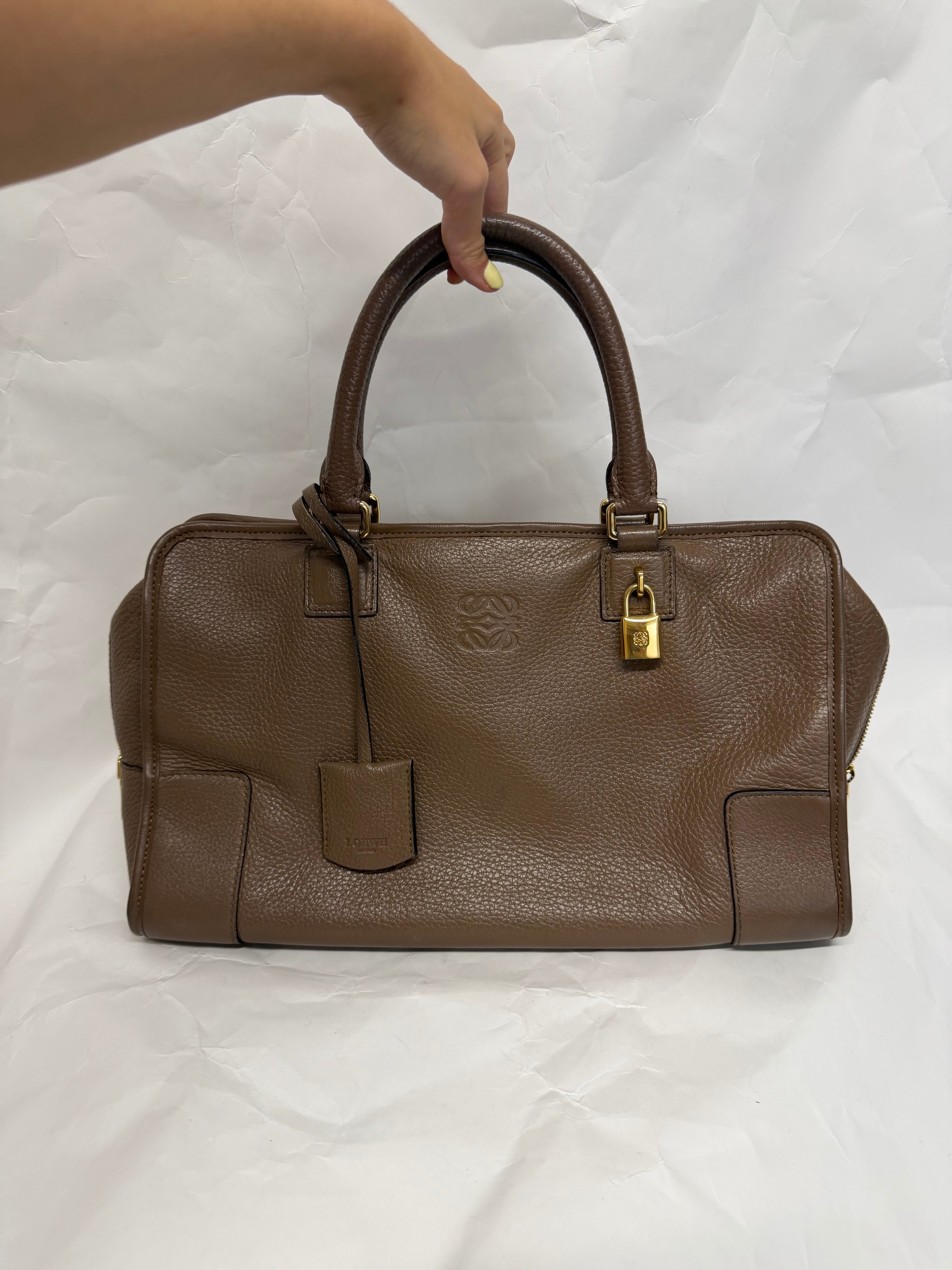 Loewe Amazona 36 Piel Becerro Marrón