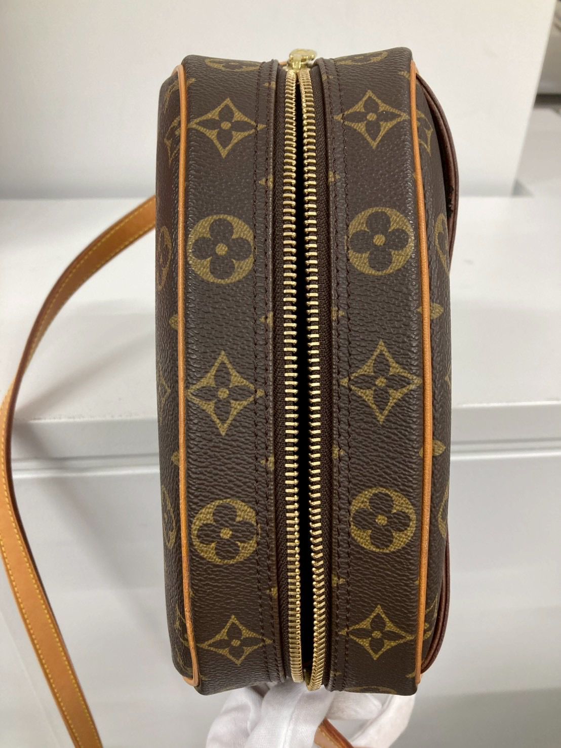 Louis Vuitton – Musette Tango / Reporter PM