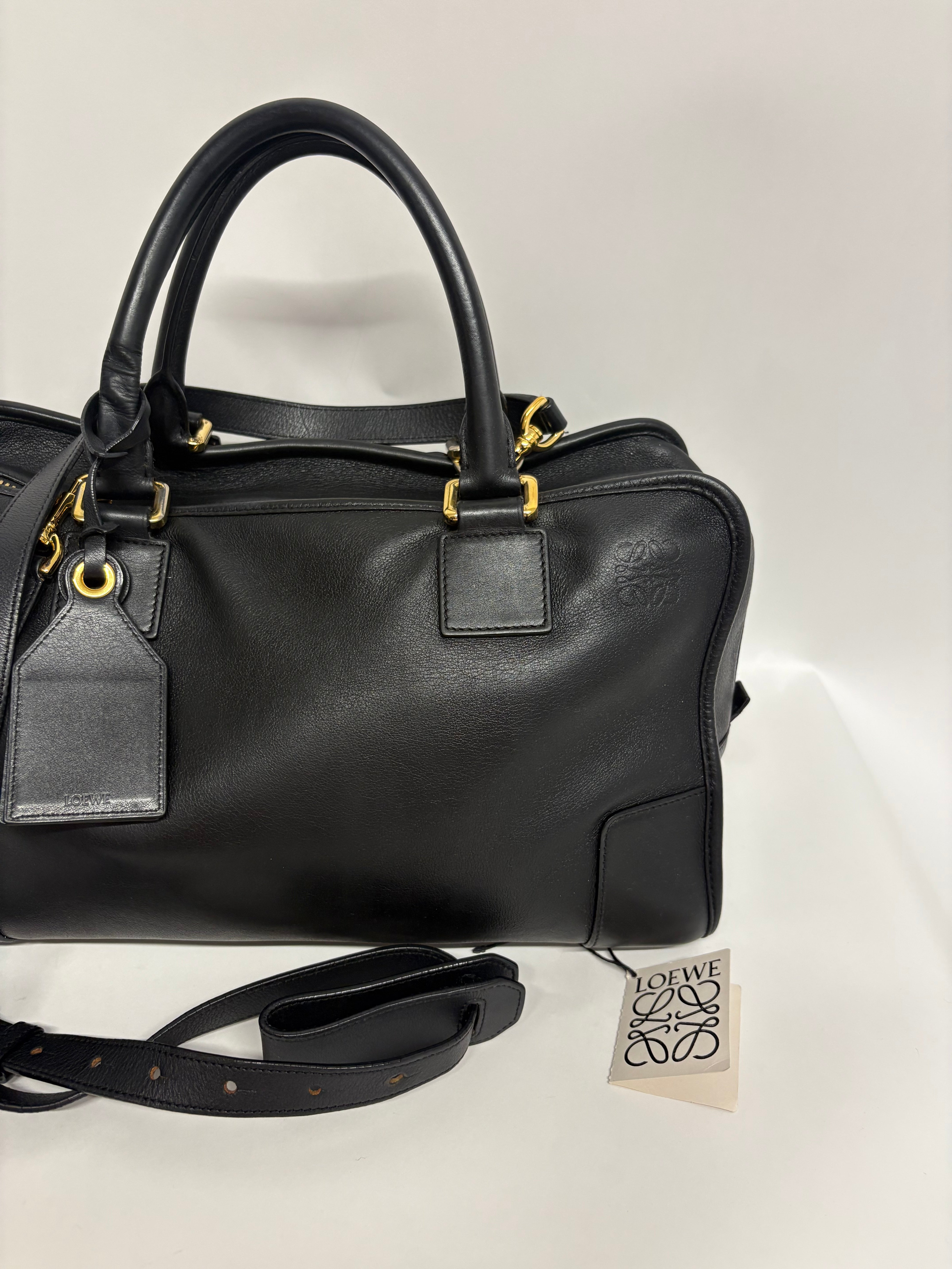 Loewe amazona 35 bandolera piel becerro negra