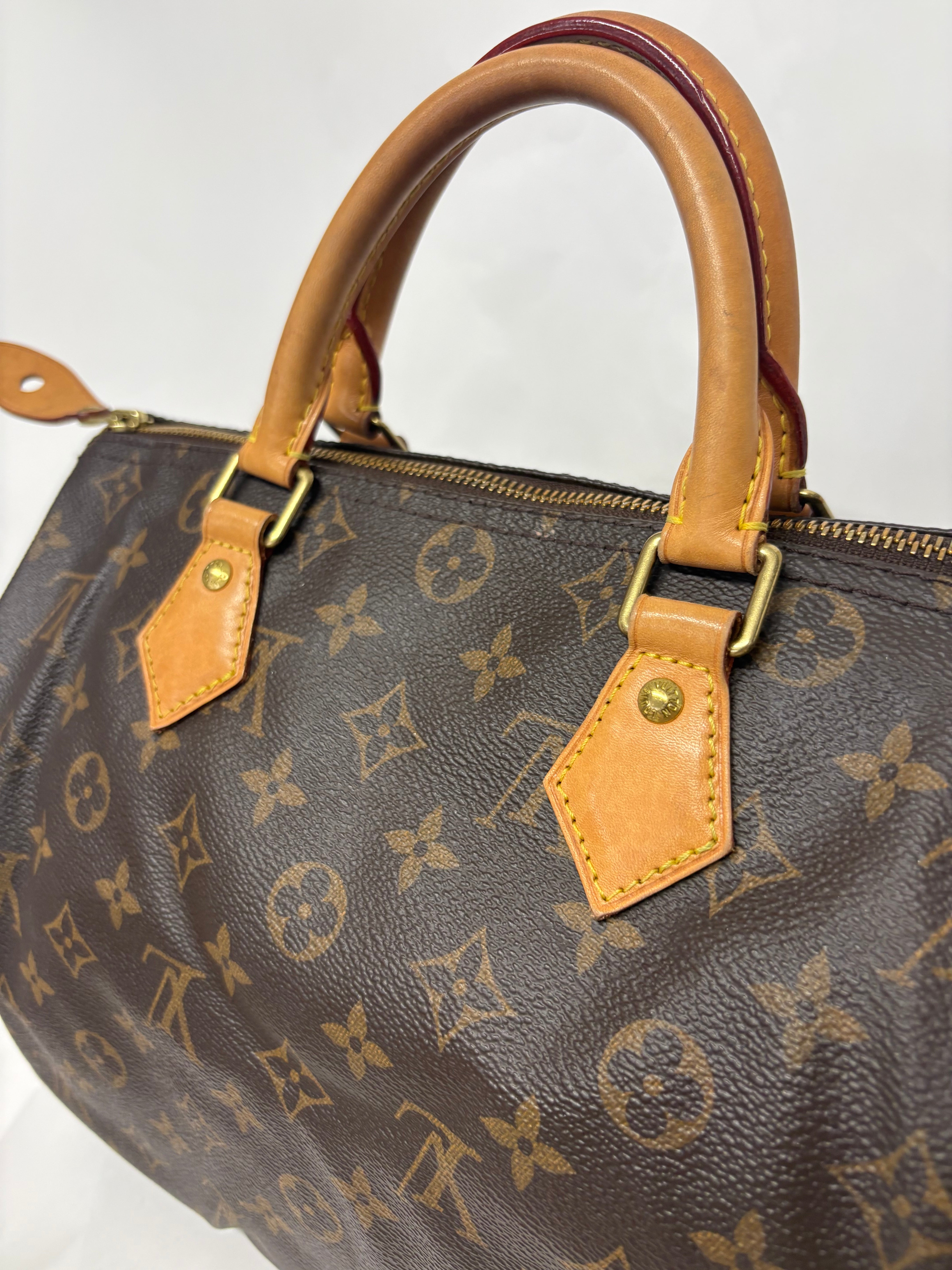 Louis Vuitton speedy 30 grabado CMP con bandolera extra