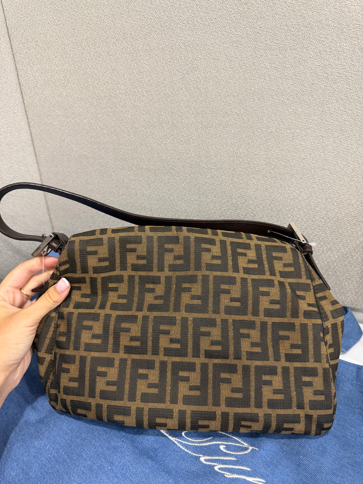 Fendi Mamma Baguette Lona Zucca Marrón vintage
