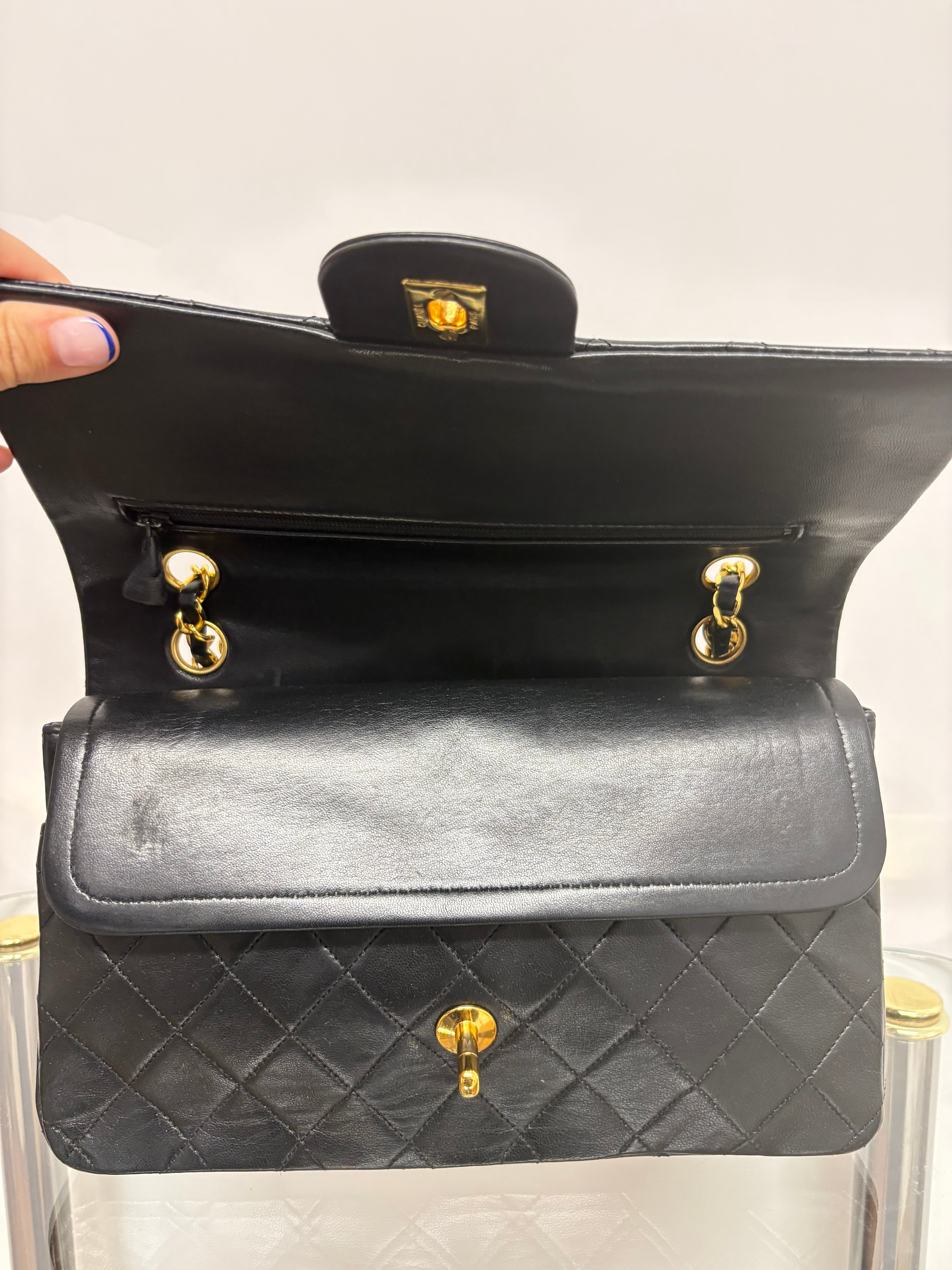 Chanel timeless 25 doble flap Matelassé Lambskin Negro · Serie 1