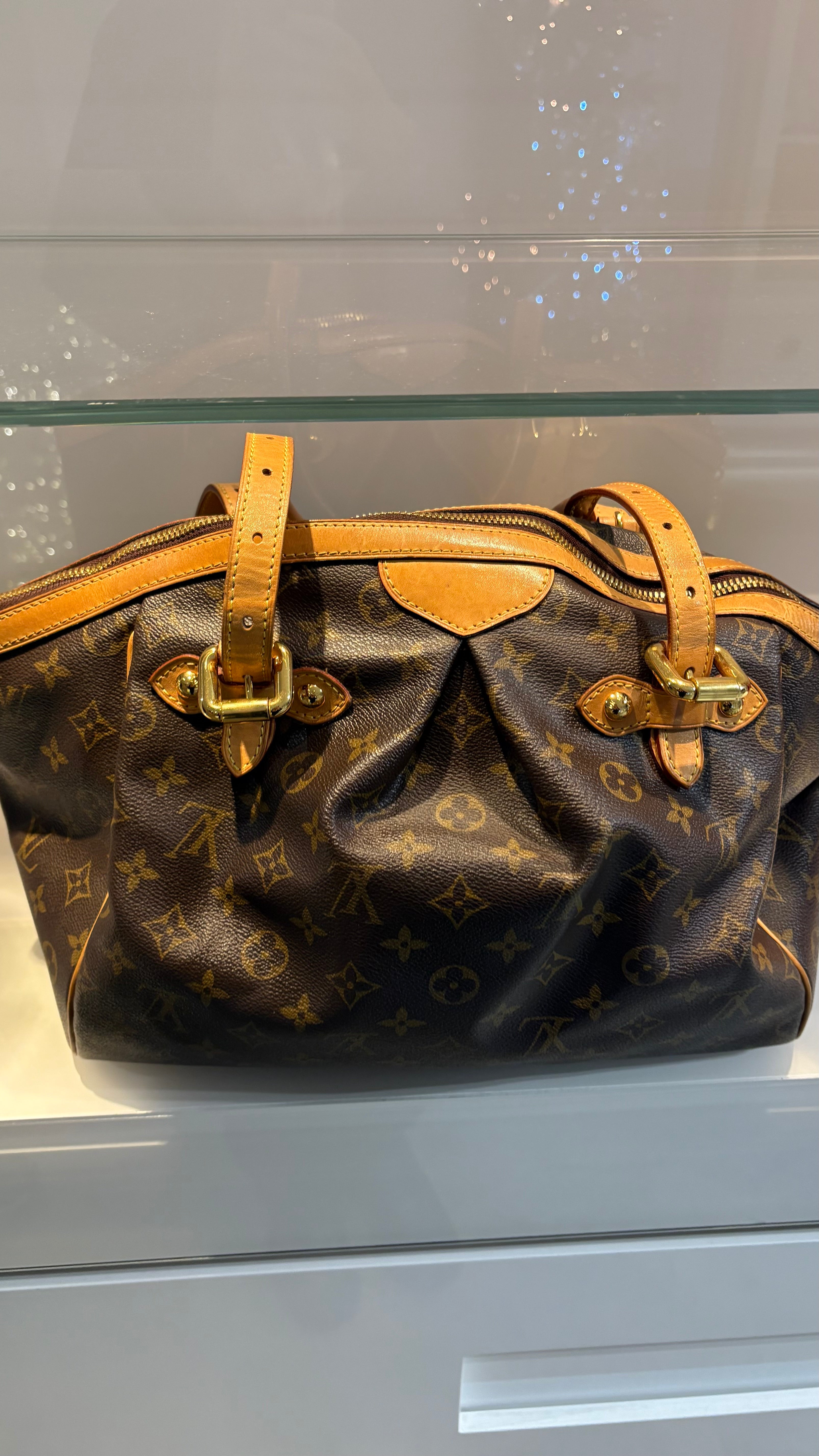 Louis Vuitton Tivoli MM