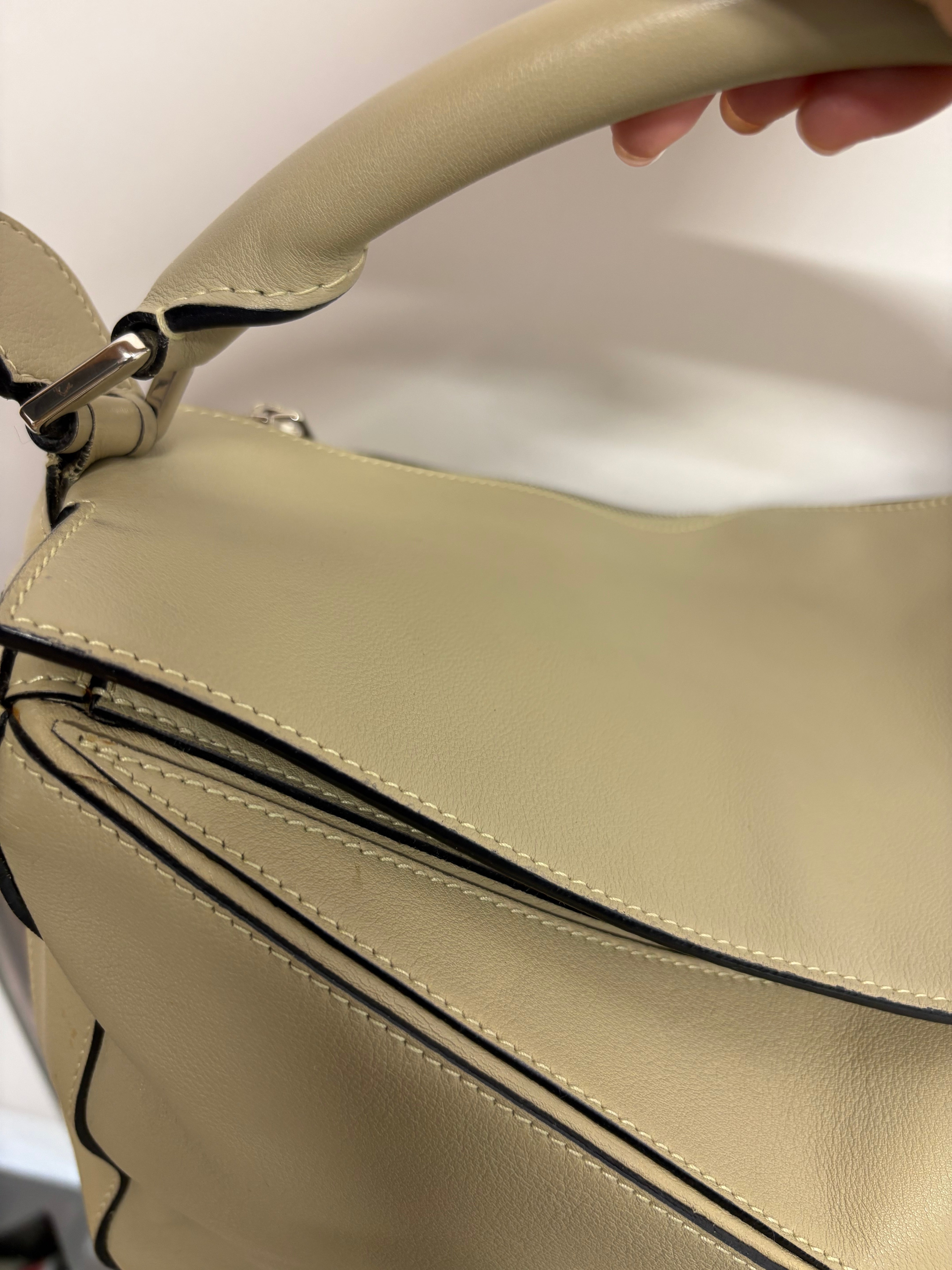 Loewe puzzle mediano Beige/ Taupe Claro