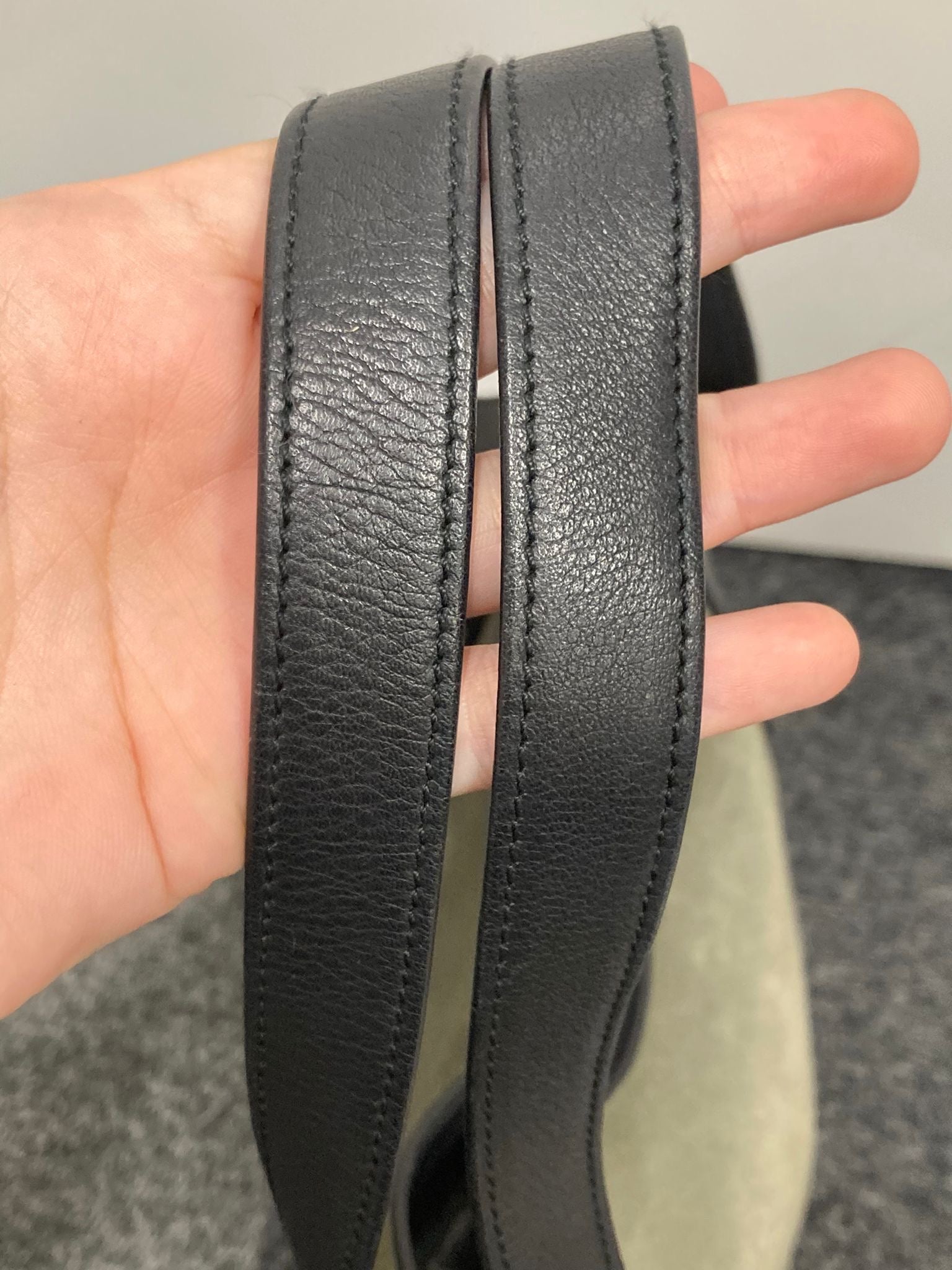 Loewe Tote Bag en ante caqui y piel negra